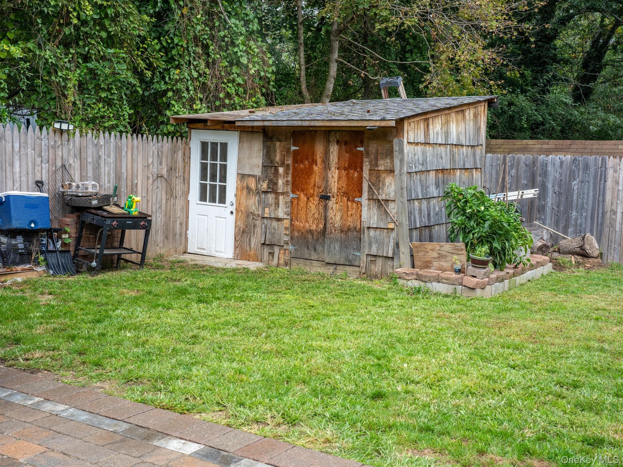 4 Wallace Court thumbnail 5