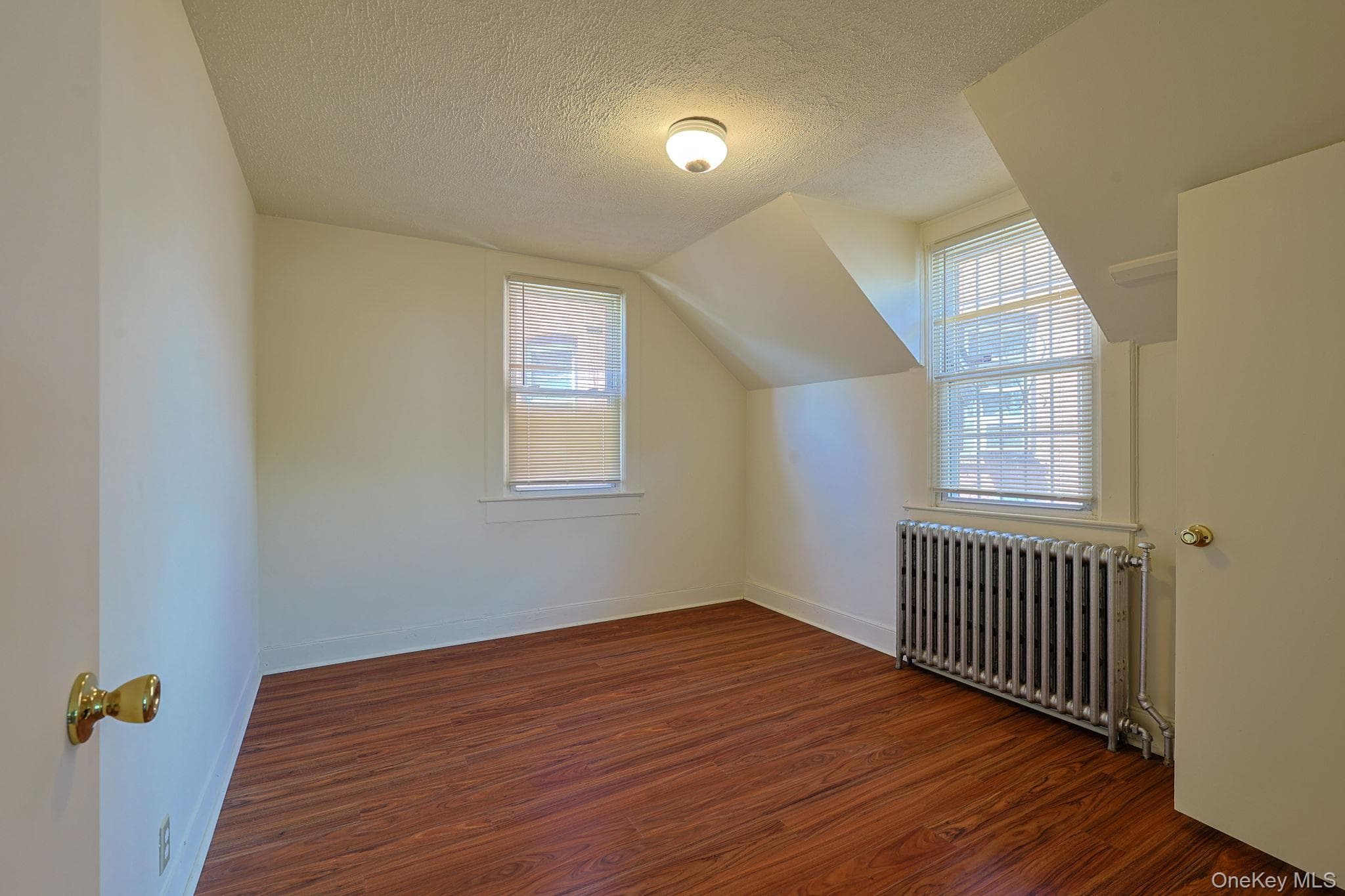 85 Mclean Avenue thumbnail 24