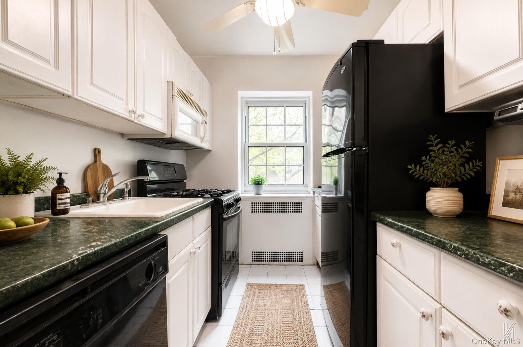 35-24 78th Street Unit: B24 thumbnail 11