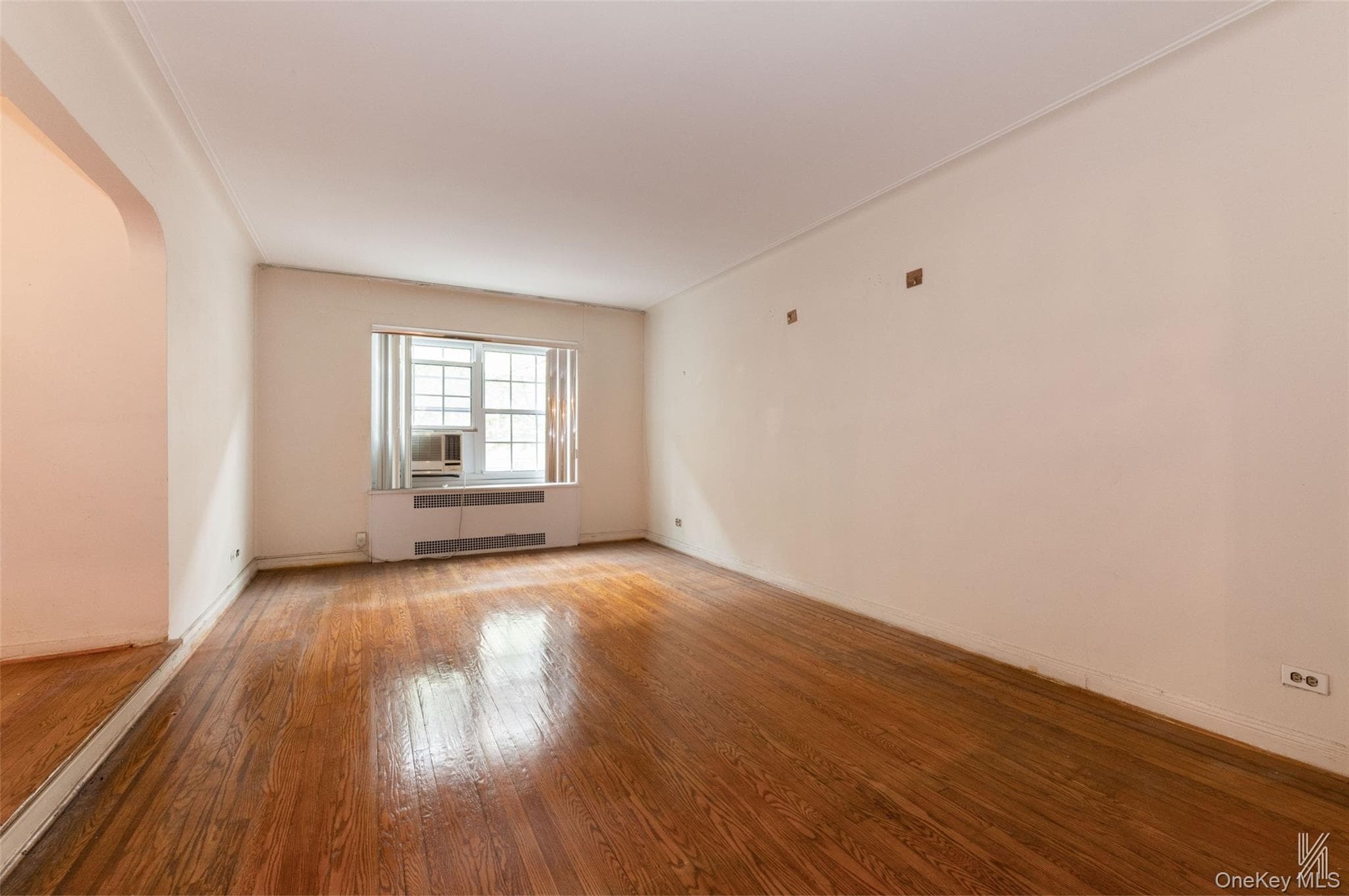 35-24 78th Street Unit: B24 thumbnail 4