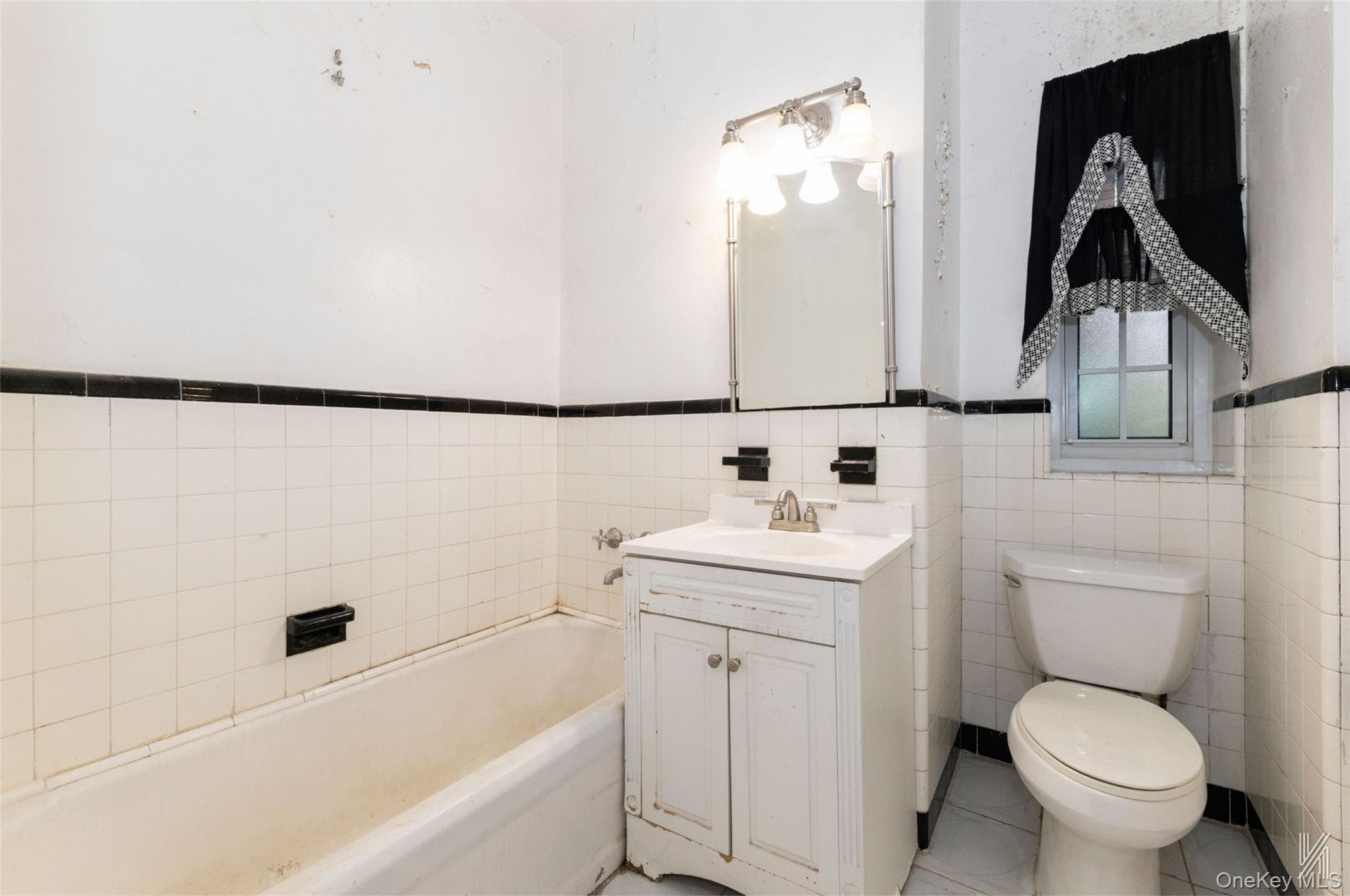 35-24 78th Street Unit: B24 thumbnail 20