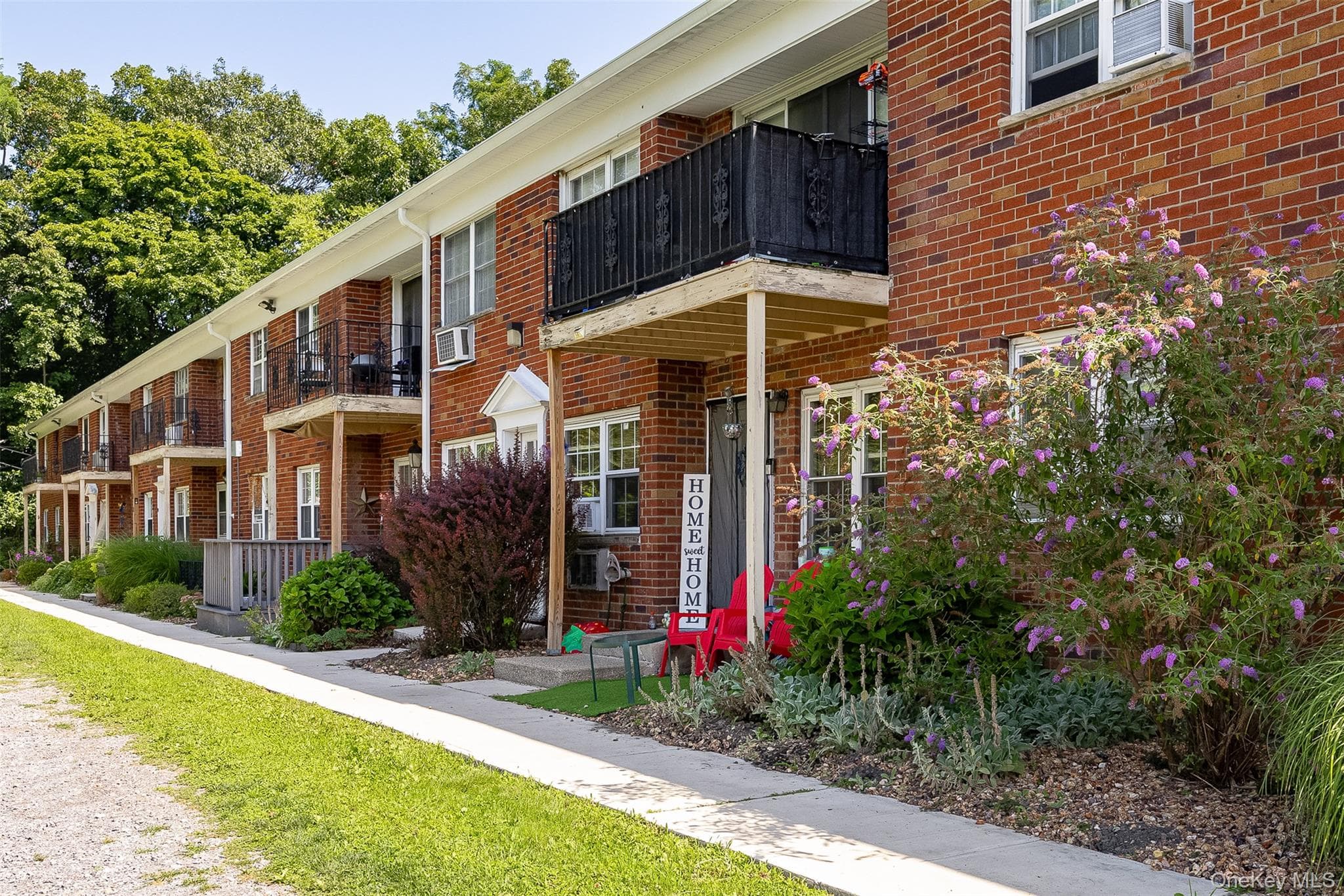 3 Colonial Road Unit: 97 thumbnail 2