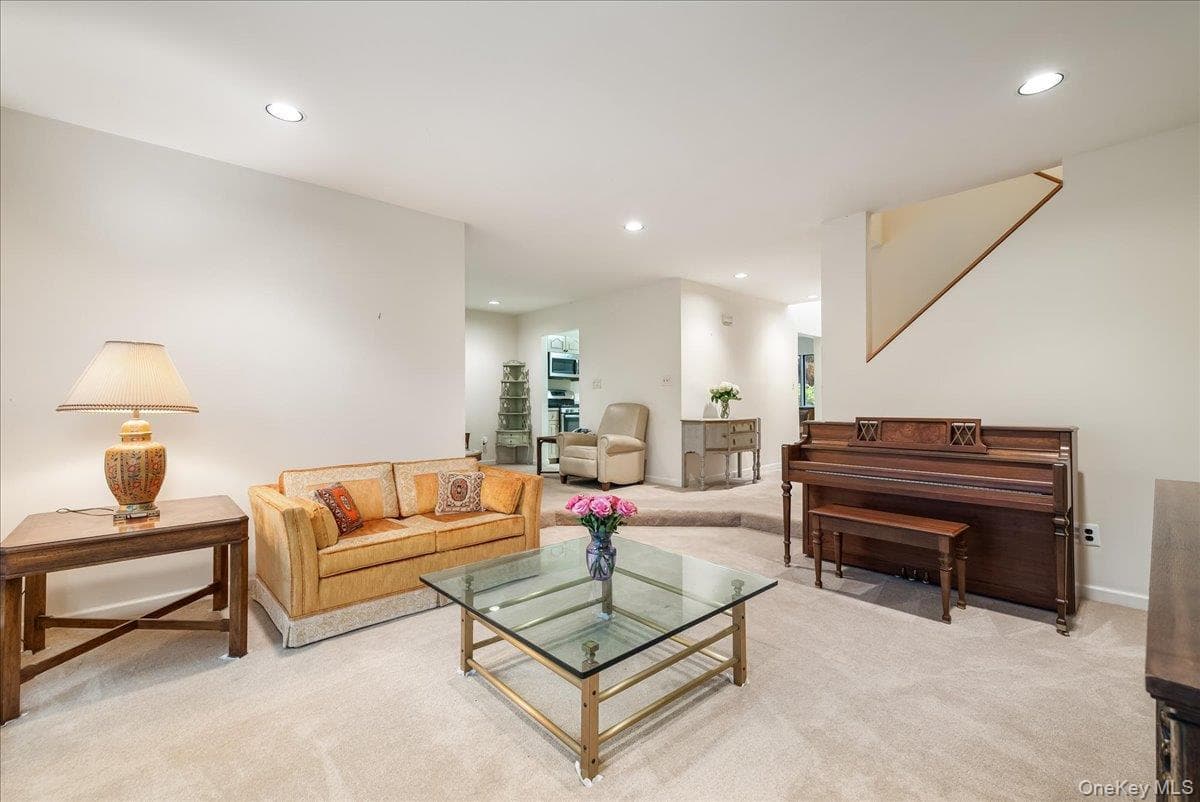 38 Larkspur Lane thumbnail 7