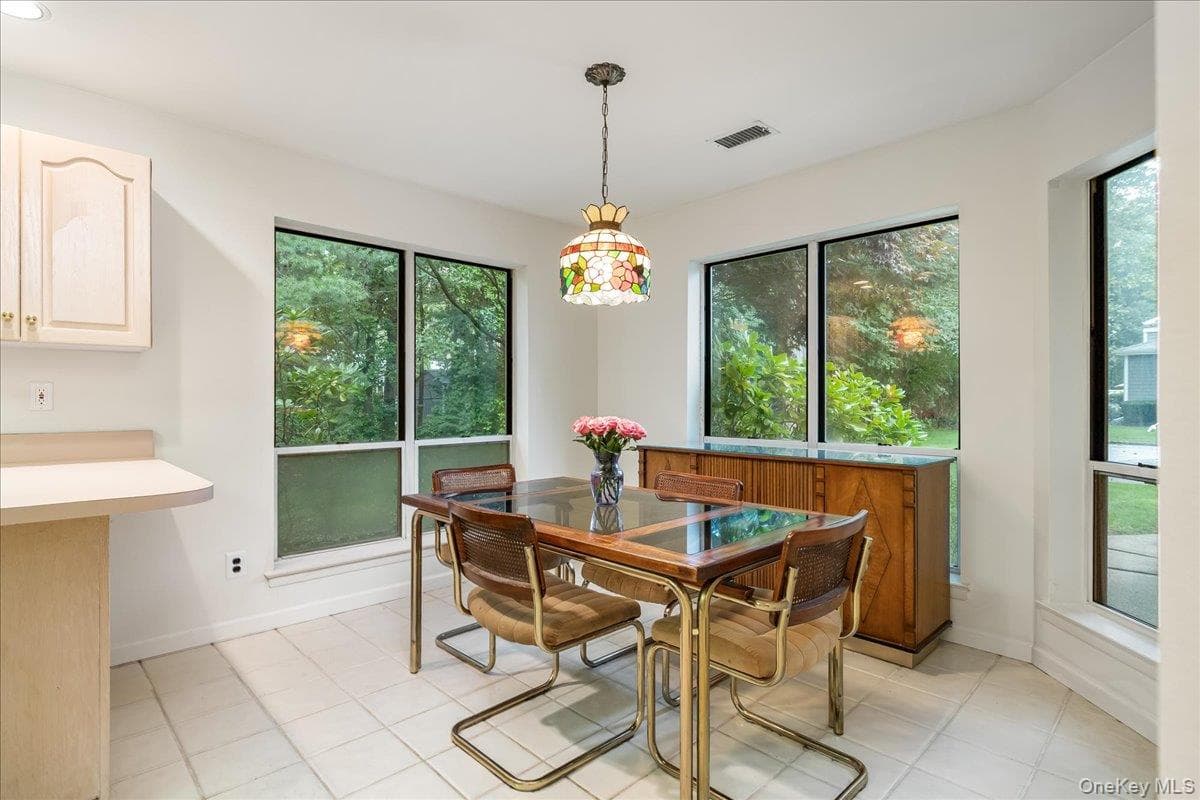 38 Larkspur Lane thumbnail 5
