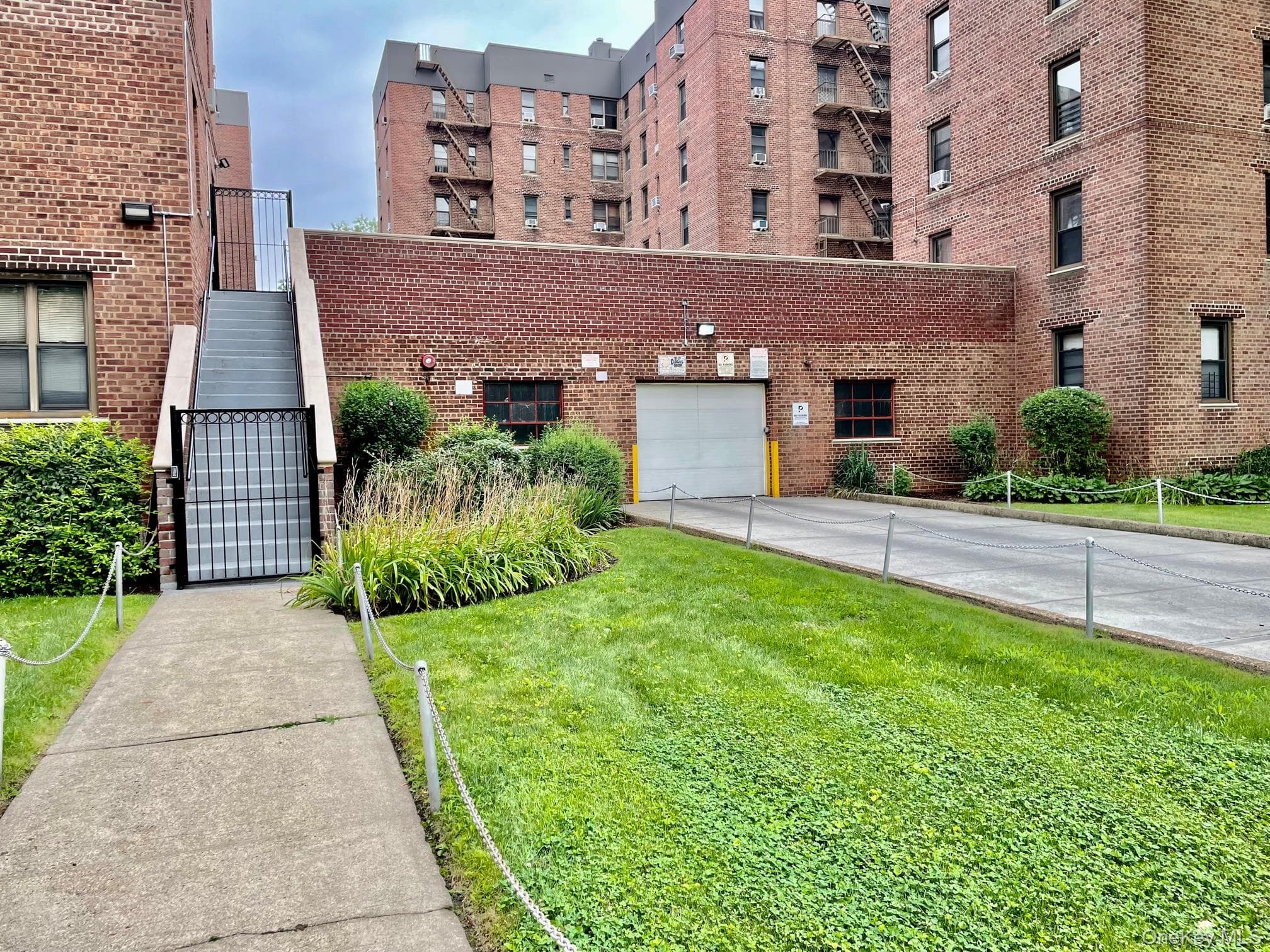 112-25 34th Avenue Unit: 5B thumbnail 35