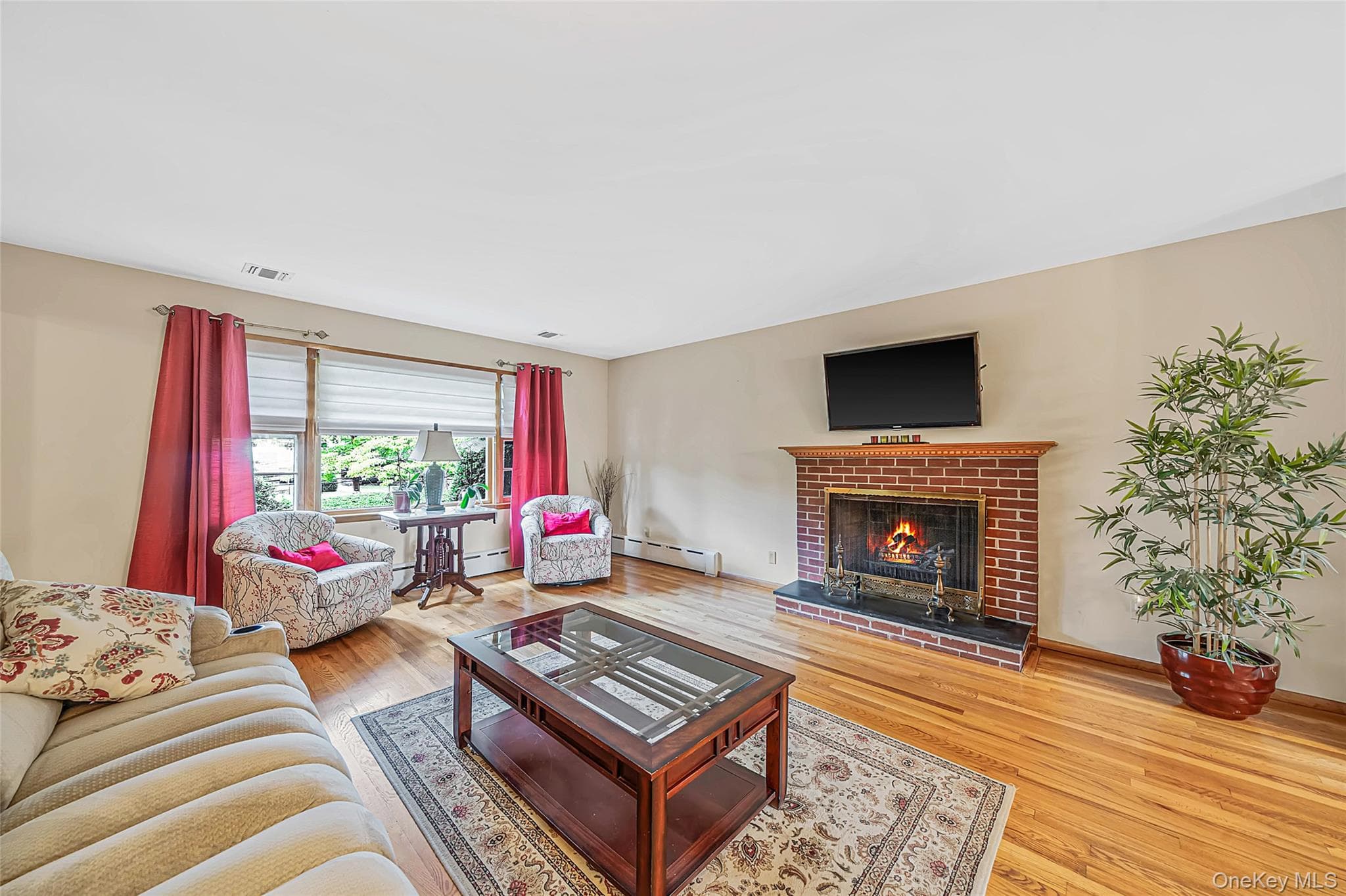 93 Avenue C thumbnail 19