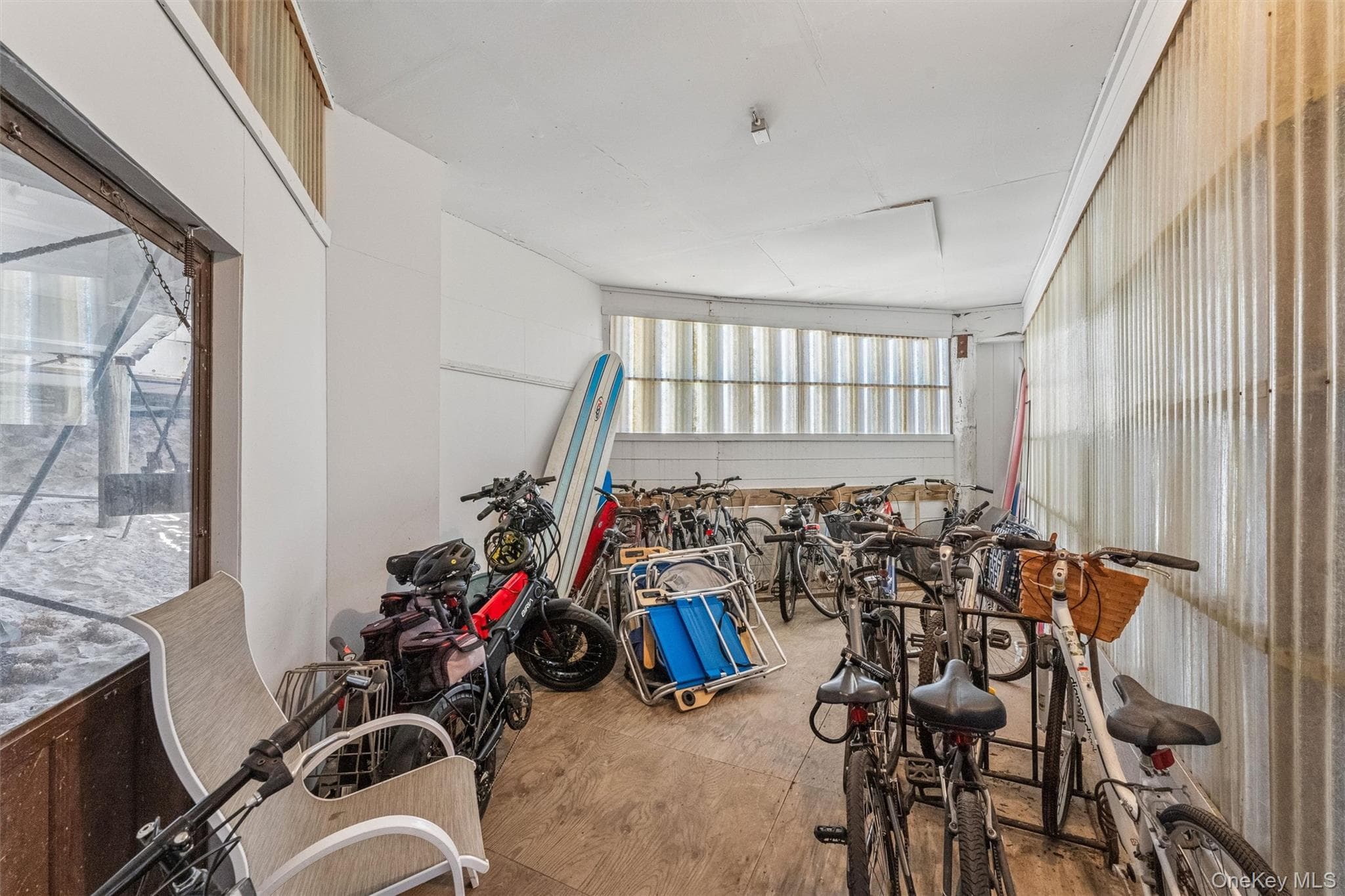 253 Dune Road Unit: 69 thumbnail 19