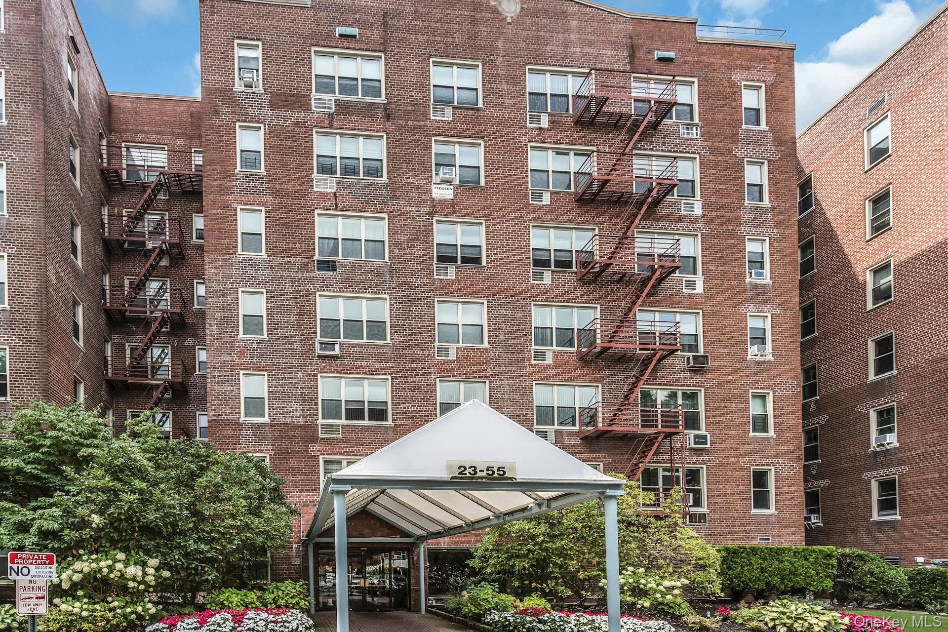 23-55 Bell Boulevard Unit: 1H, Bayside