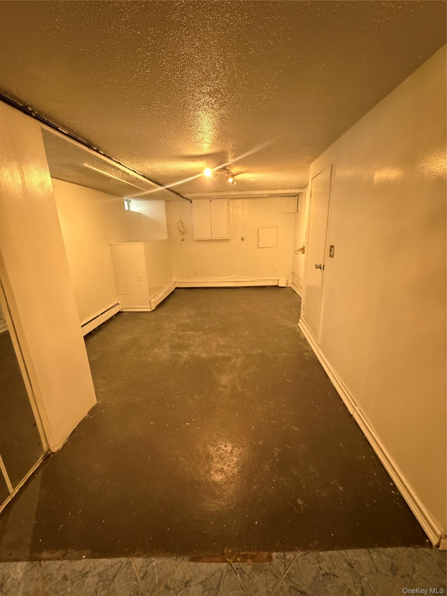 4342 Bruner Avenue thumbnail 18