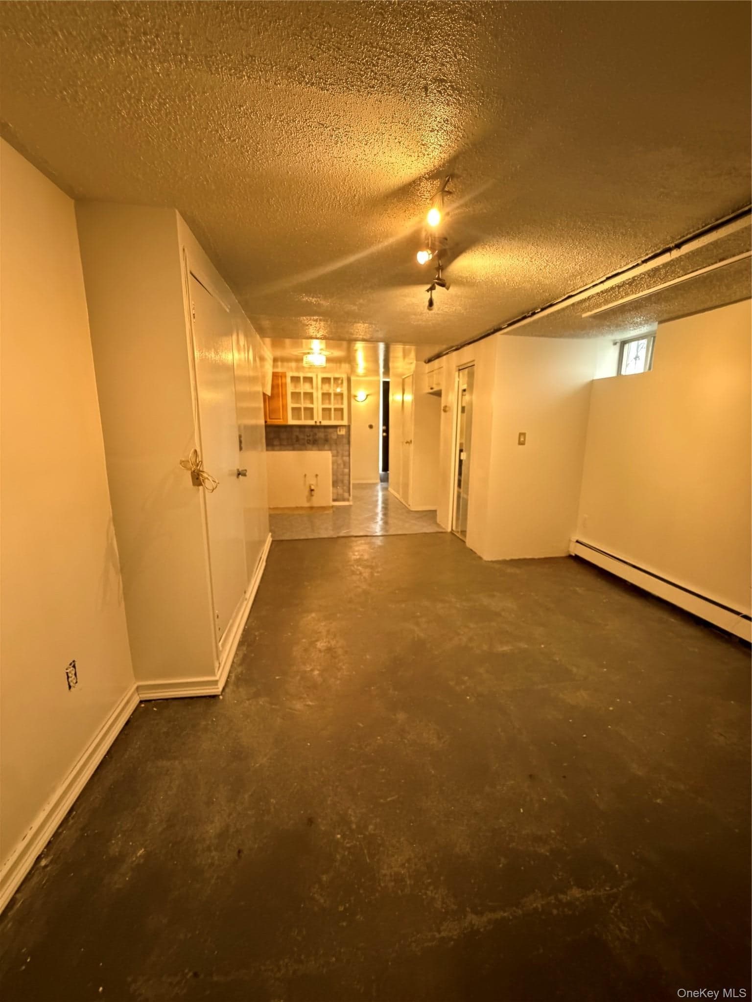 4342 Bruner Avenue thumbnail 19
