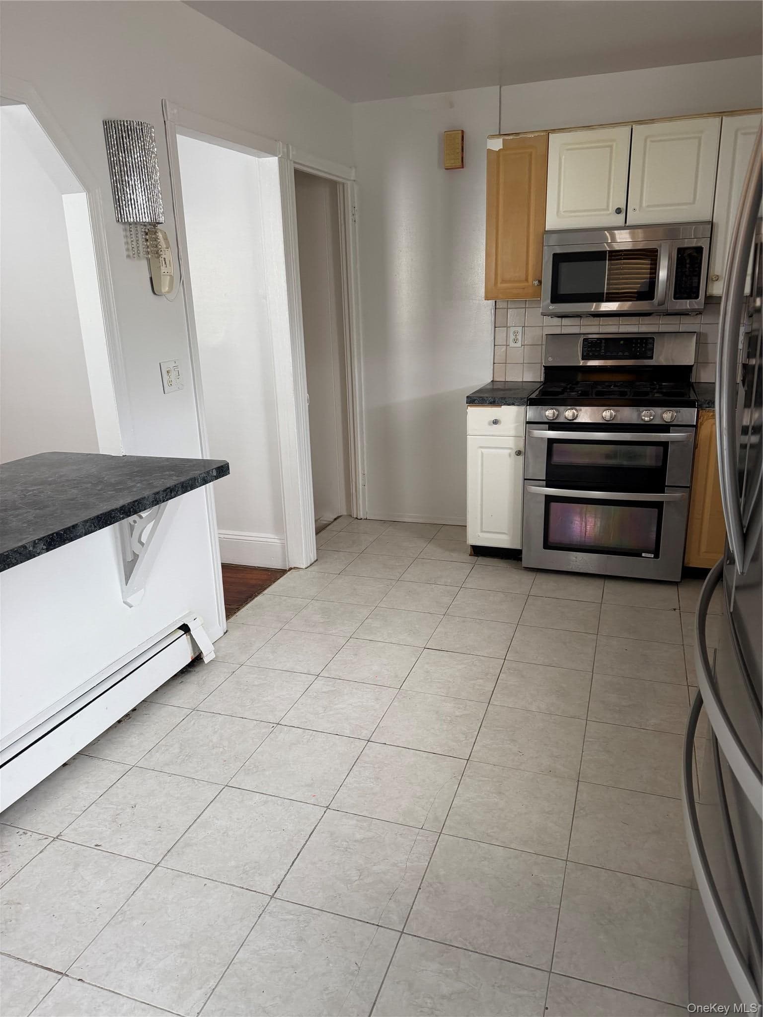4342 Bruner Avenue thumbnail 7