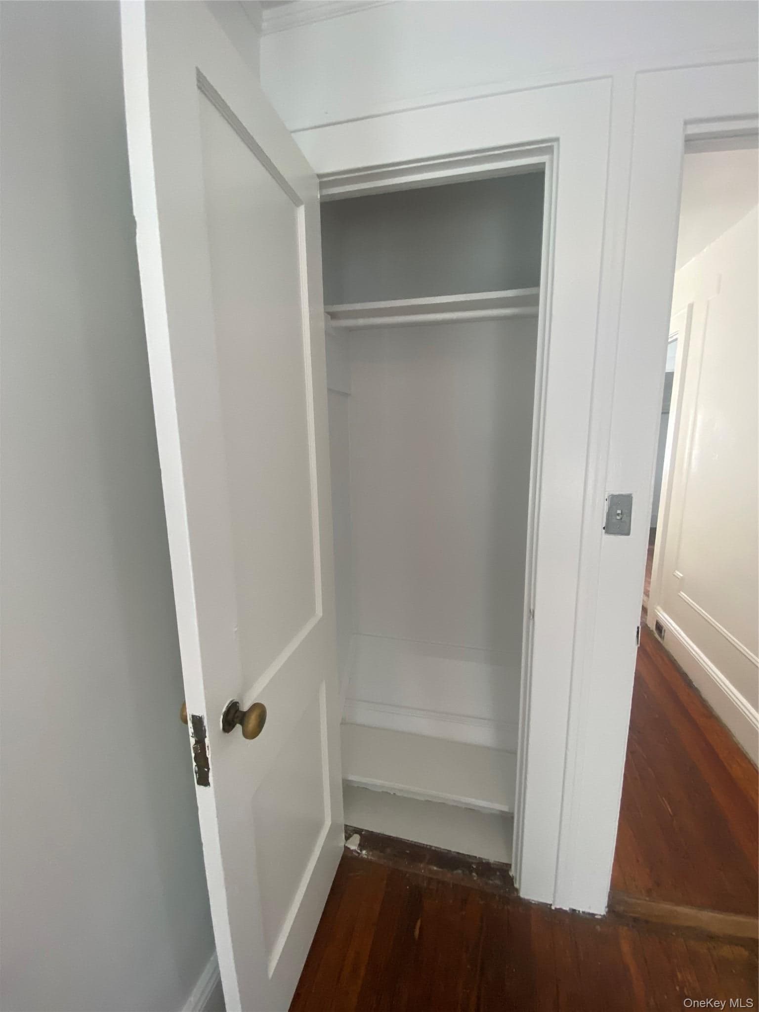 4342 Bruner Avenue thumbnail 12