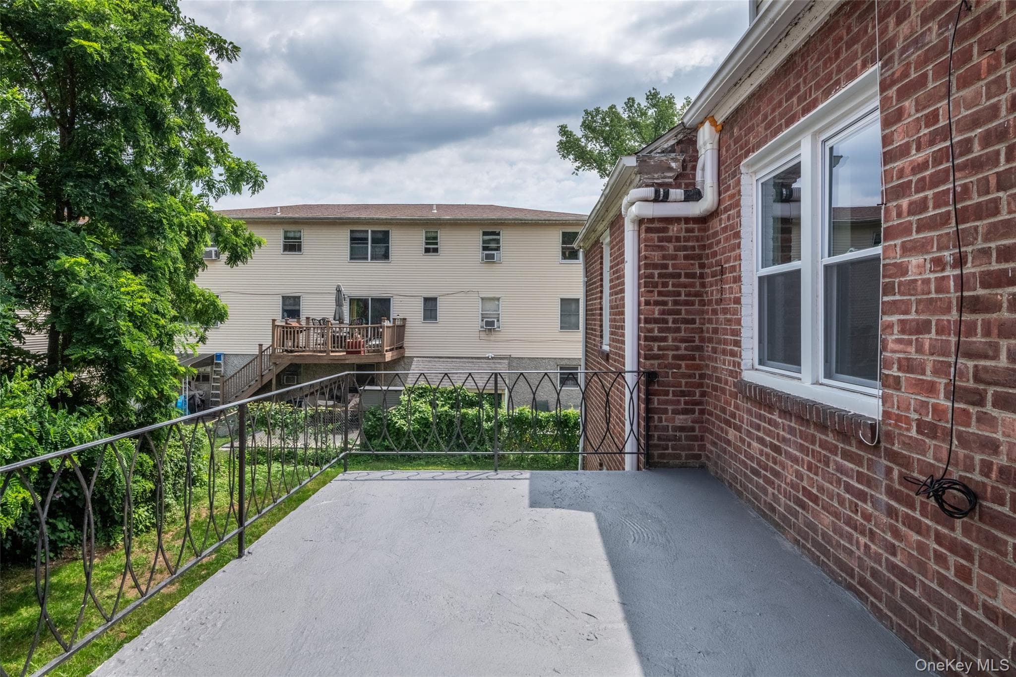 6 Truman Avenue thumbnail 35