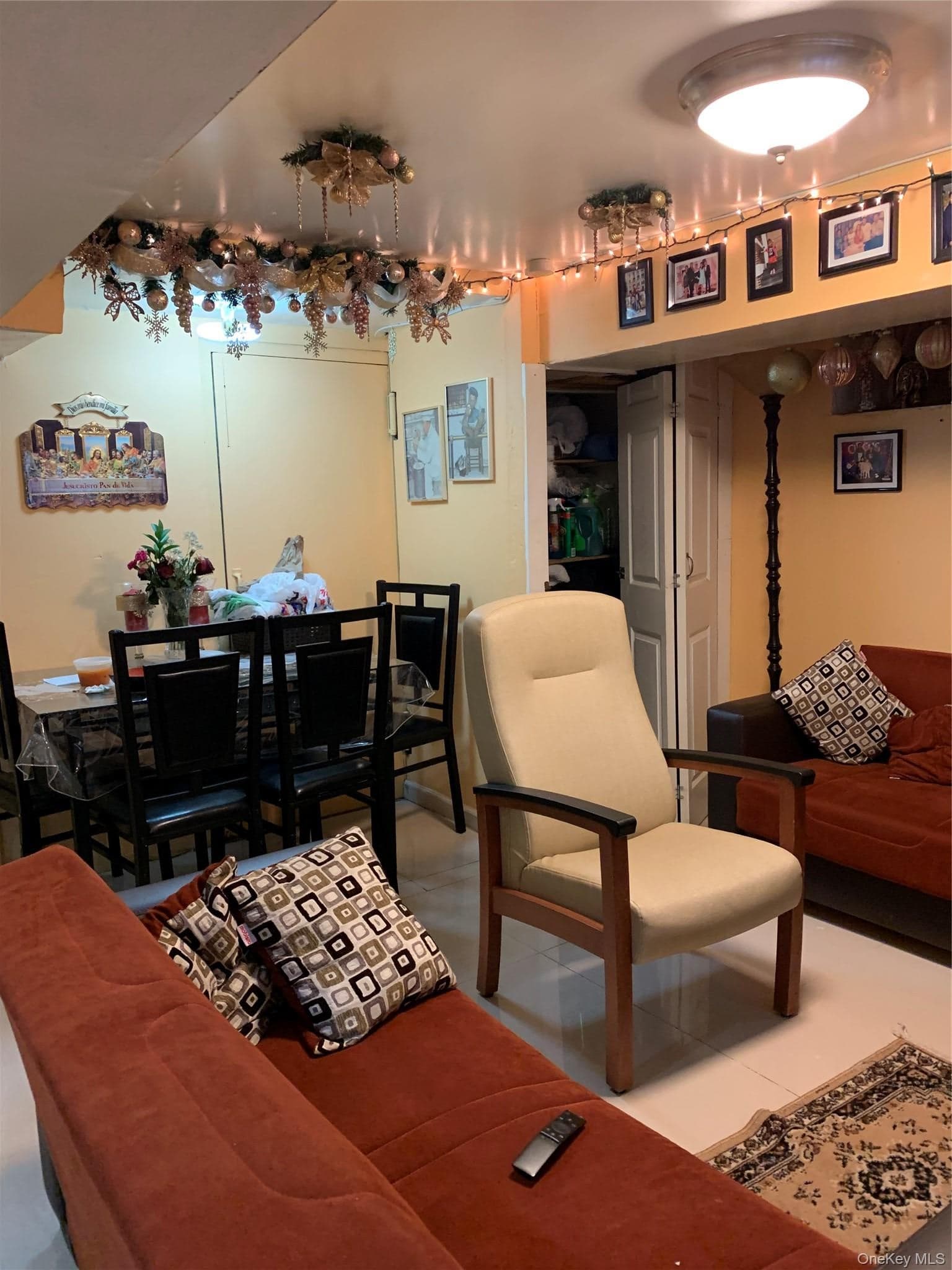 37-21 103 Street thumbnail 18
