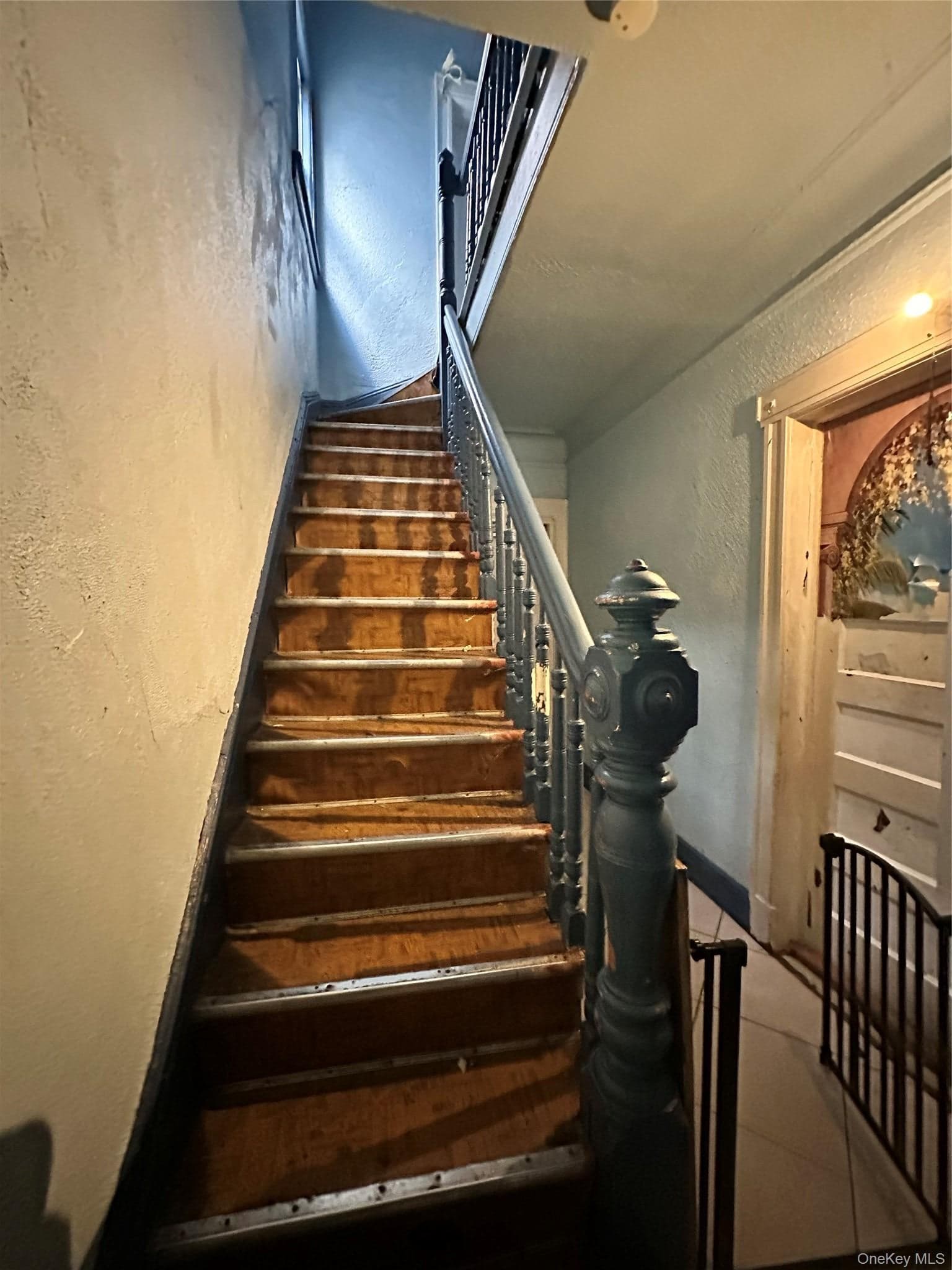 37-21 103 Street thumbnail 12