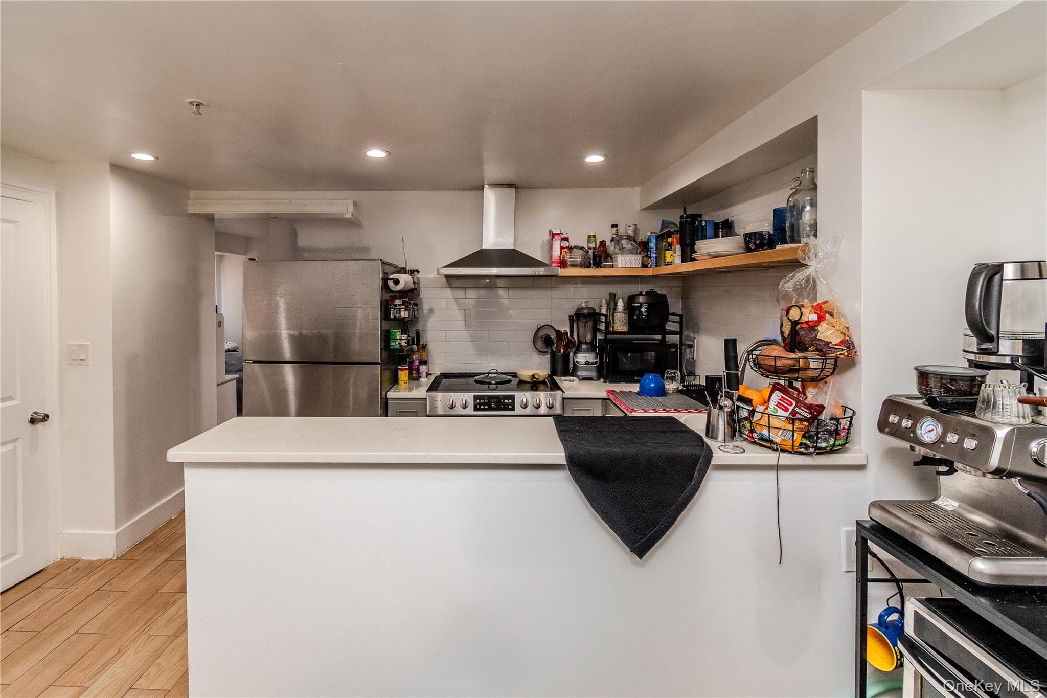70 Lander Street thumbnail 8