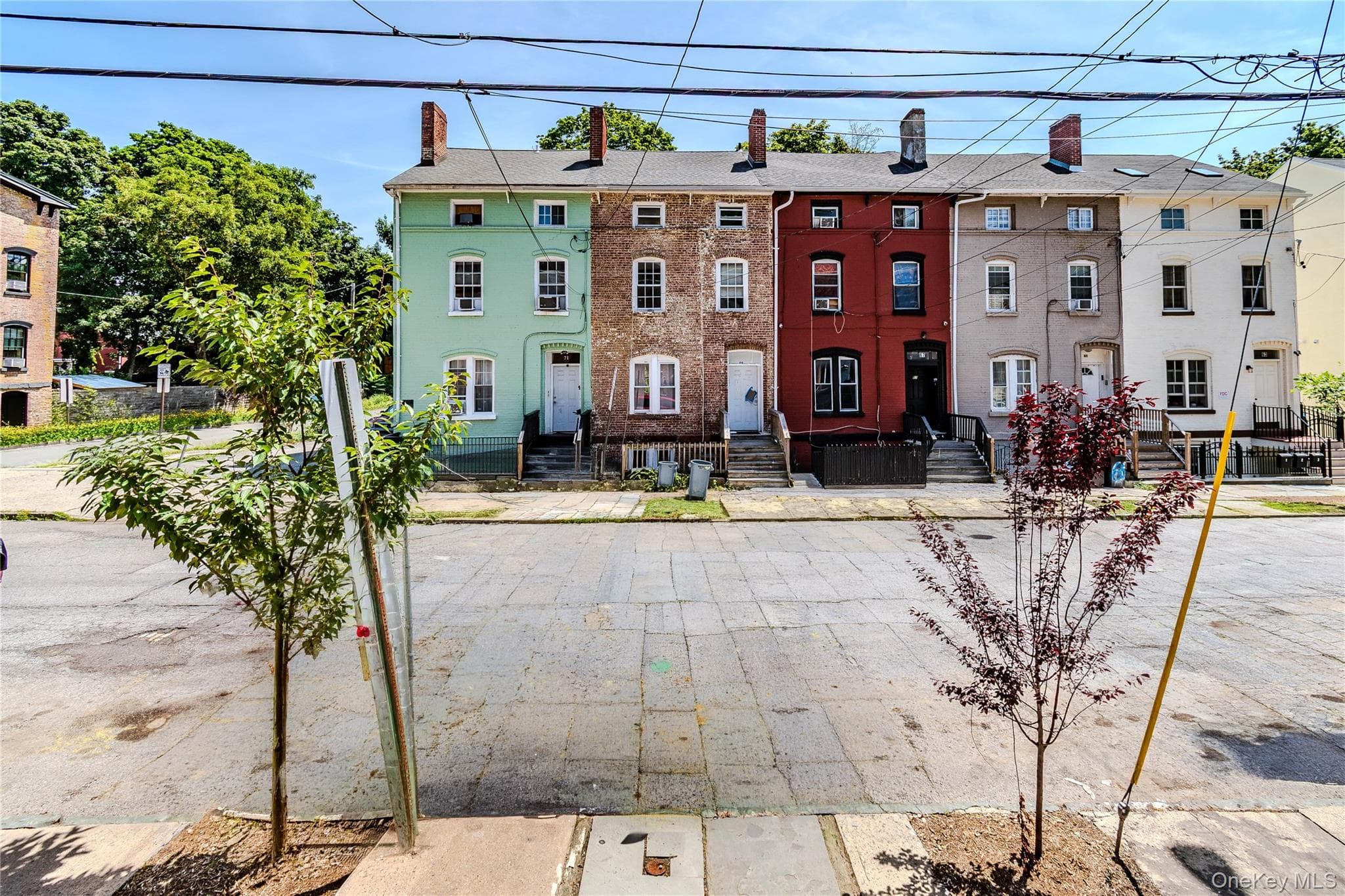 70 Lander Street photo 1