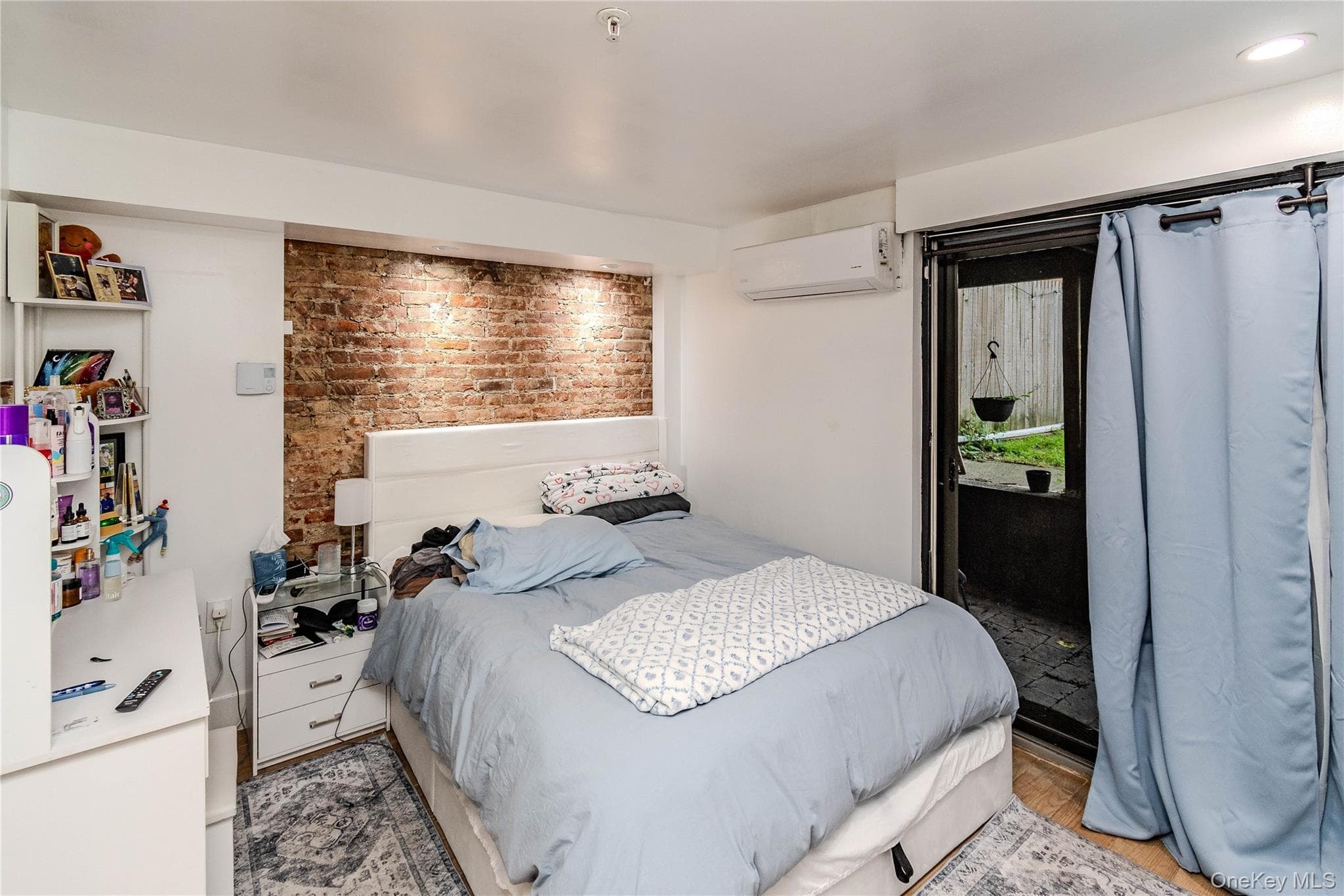 70 Lander Street thumbnail 12