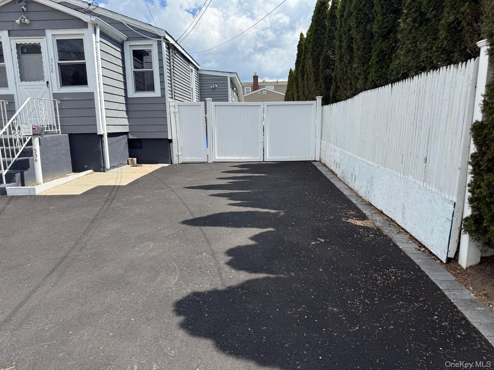 354 Beachview Street thumbnail 4