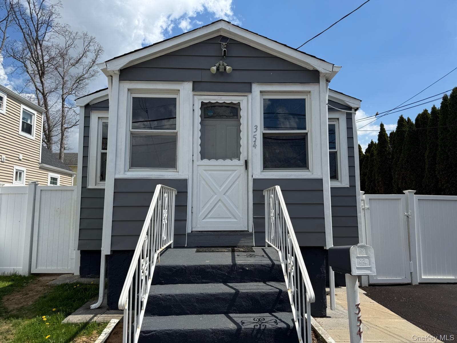 354 Beachview Street thumbnail 2
