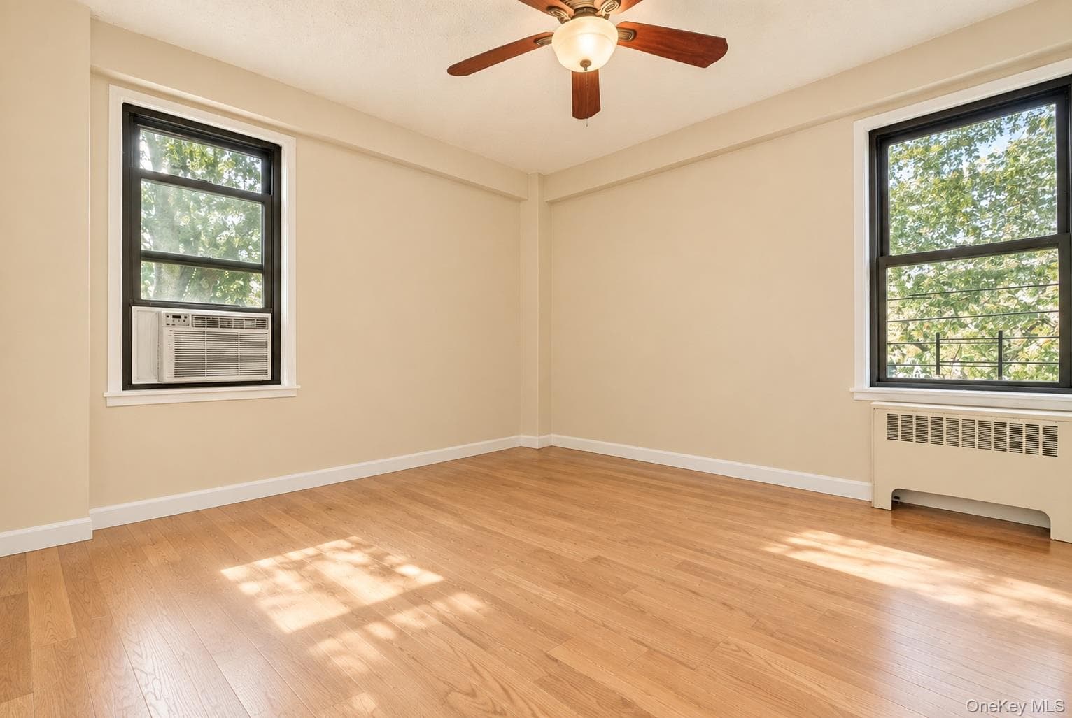 161 Pearsall Drive Unit: 4B thumbnail 7