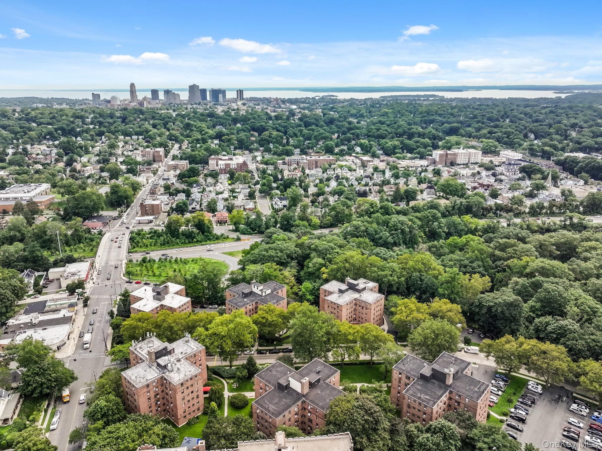 161 Pearsall Drive Unit: 4B thumbnail 17