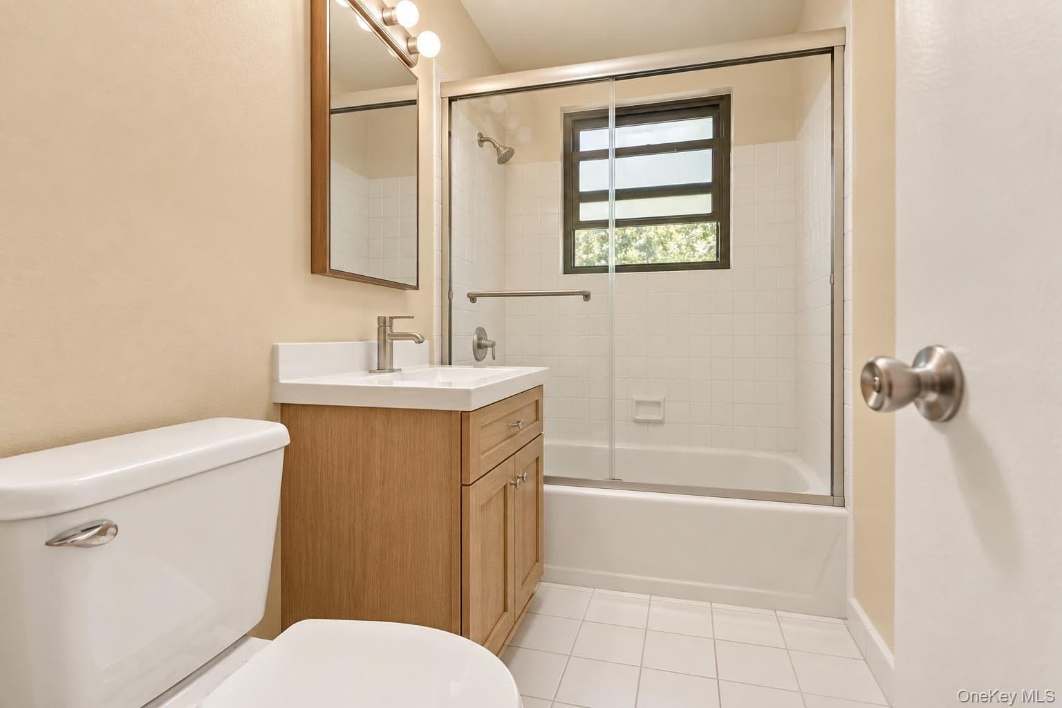 161 Pearsall Drive Unit: 4B thumbnail 9