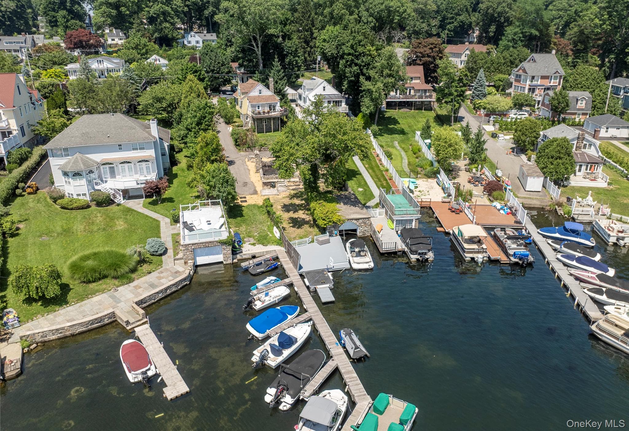 68 W Lake Boulevard thumbnail 33