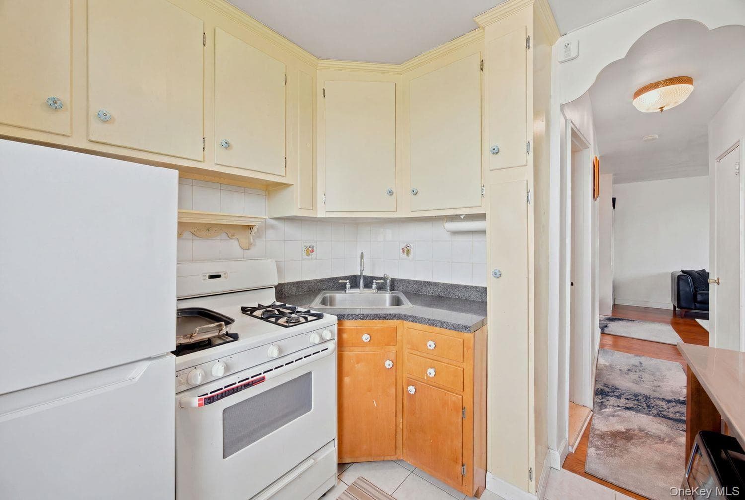 50-22 40th Street Unit: 6H thumbnail 8
