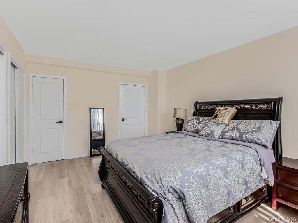 820 Boynton Avenue Unit: 7A thumbnail 8