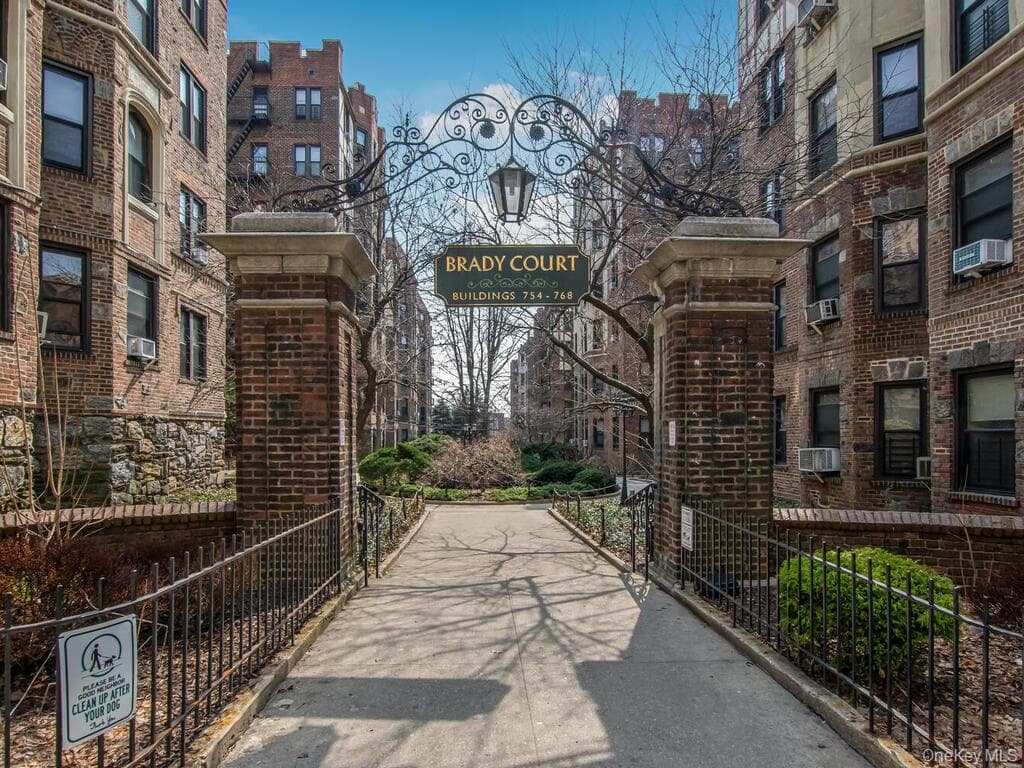 764 Brady Avenue Unit: 131 photo 1