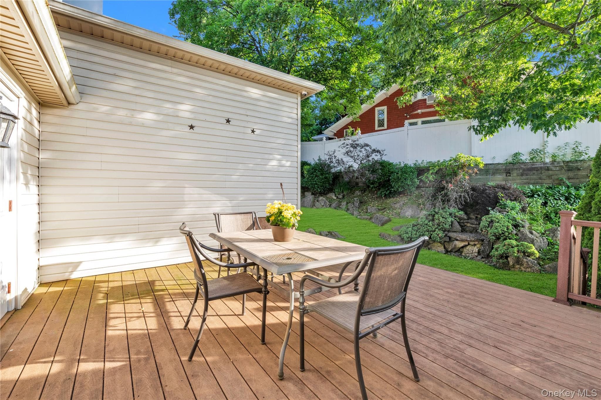 90 Virginia Drive thumbnail 19