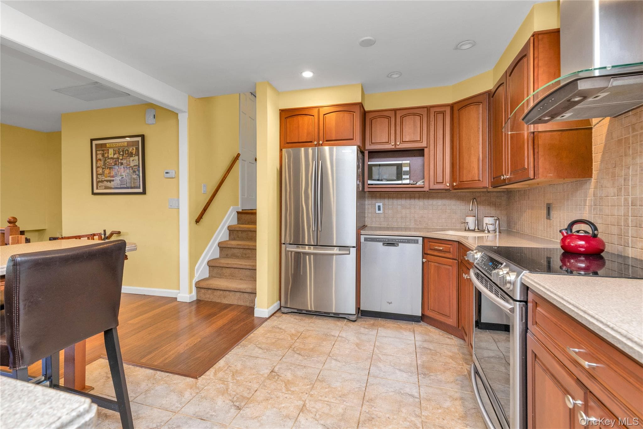 90 Virginia Drive thumbnail 8