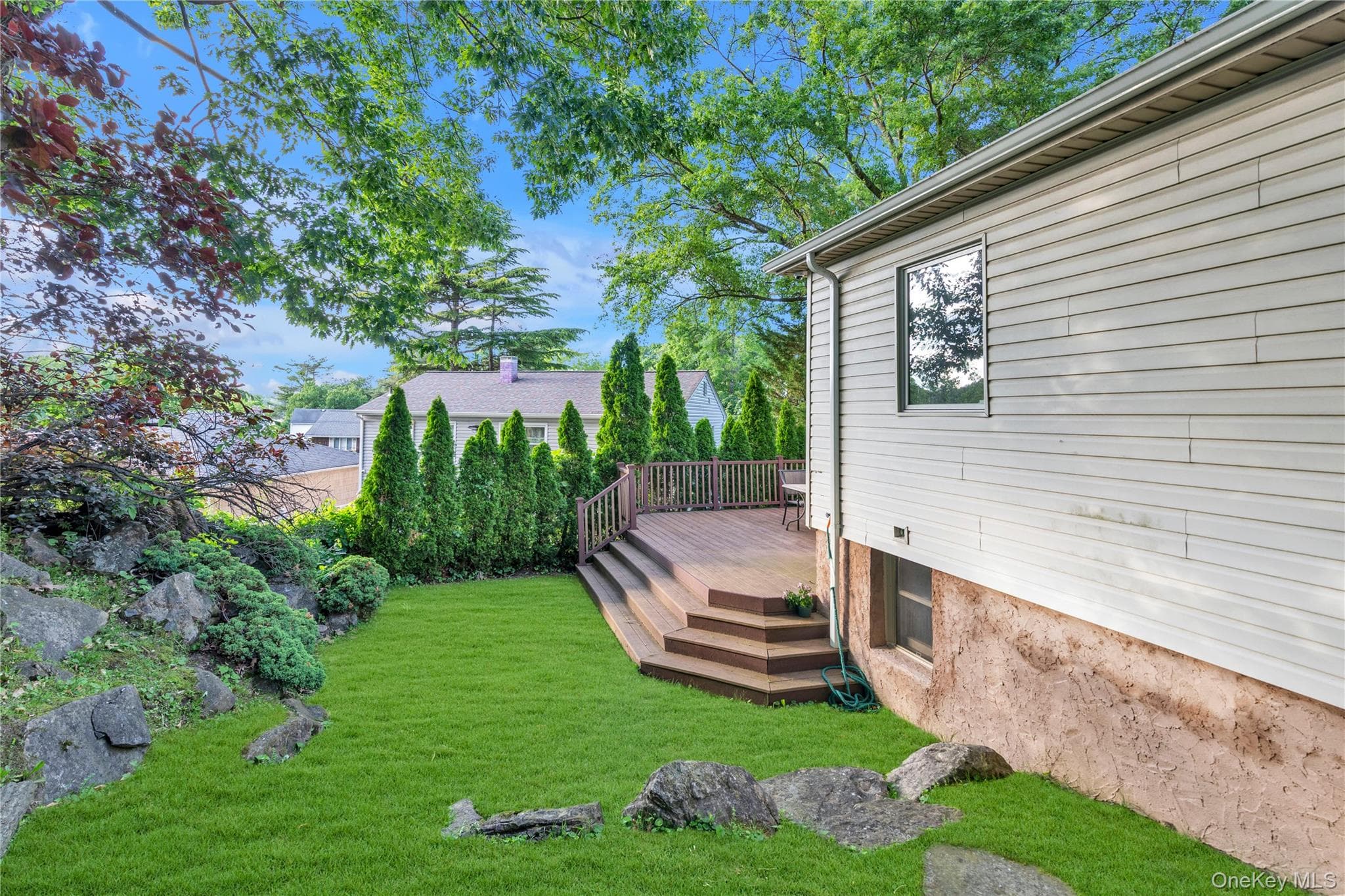 90 Virginia Drive thumbnail 21