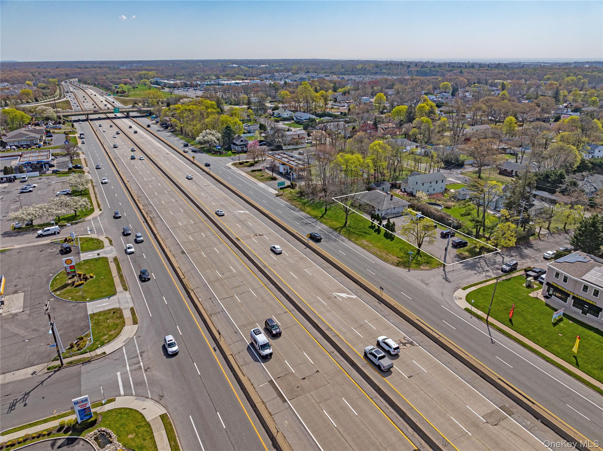 3250 Sunrise Highway thumbnail 28