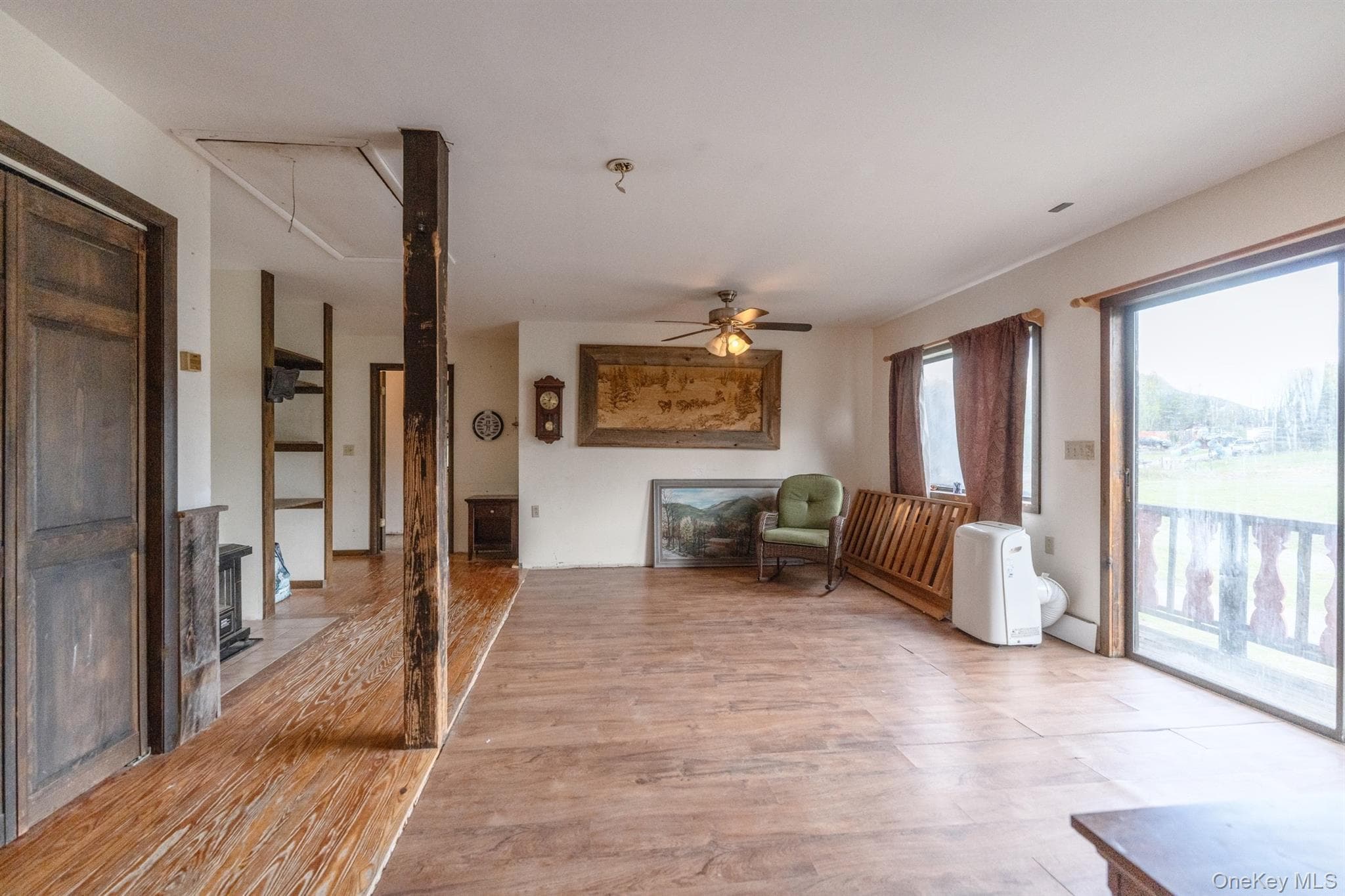 167 Hill Road thumbnail 35