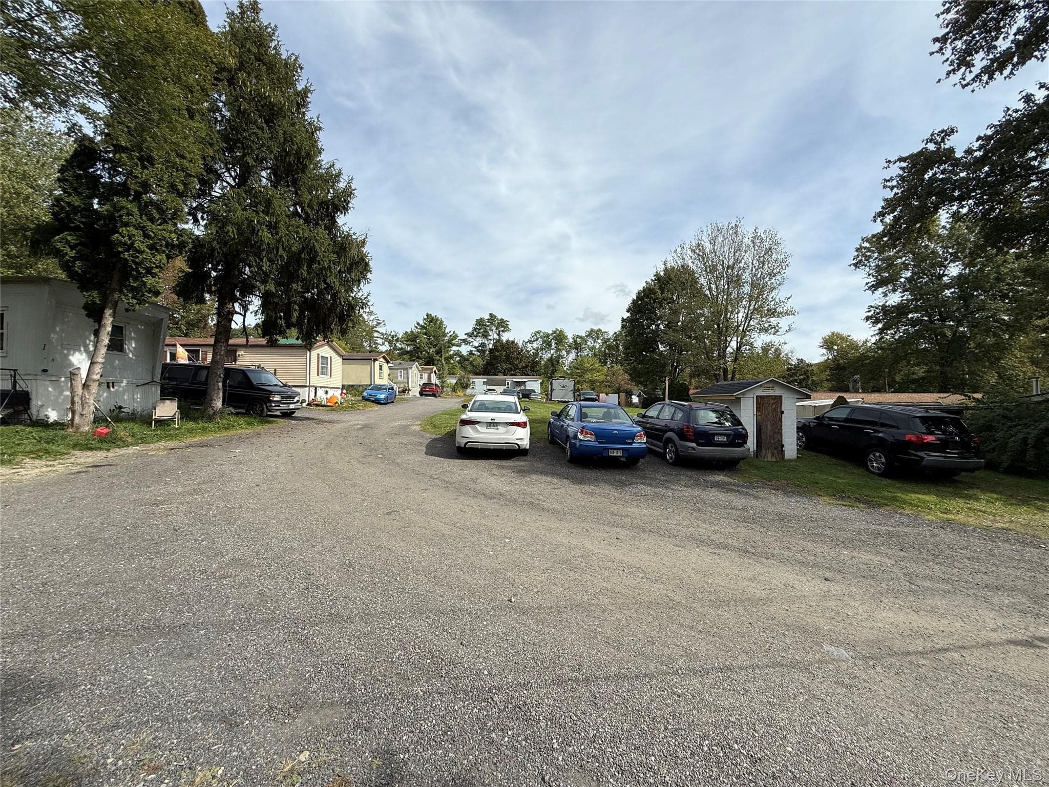 121 Cooper Road thumbnail 2