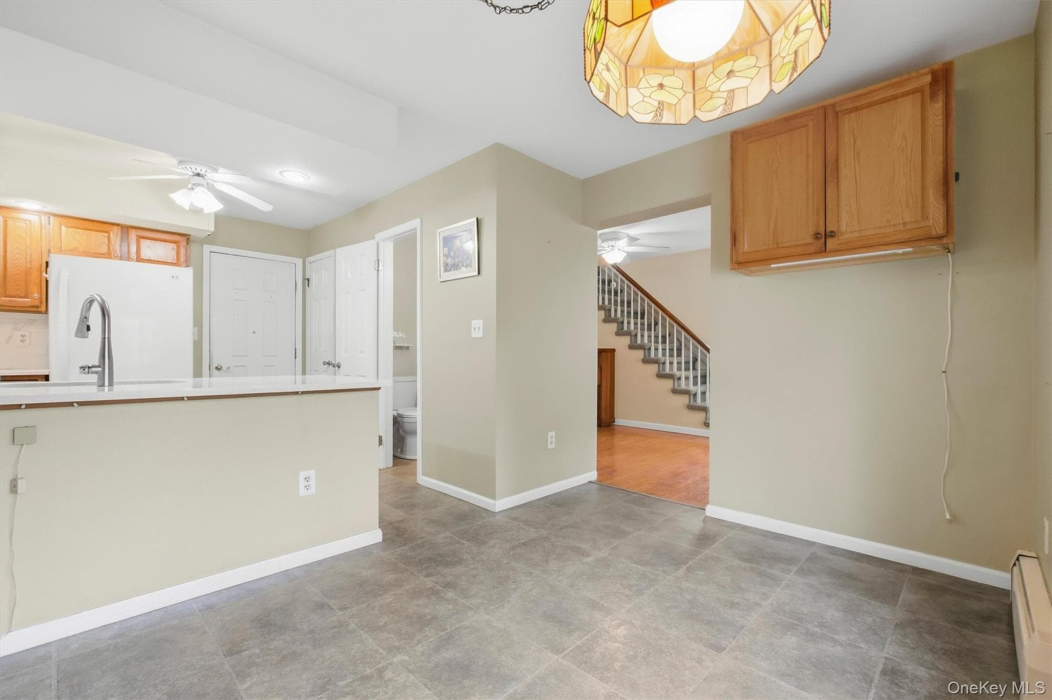 1069 Wolcott Avenue thumbnail 16