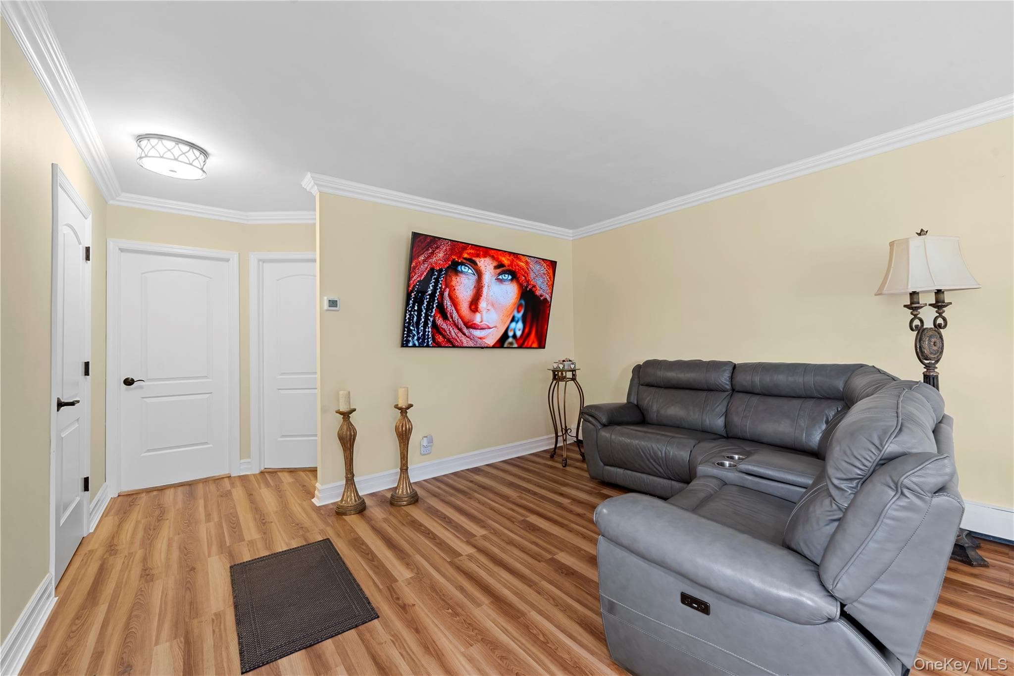 67-01 Eliot Avenue thumbnail 9