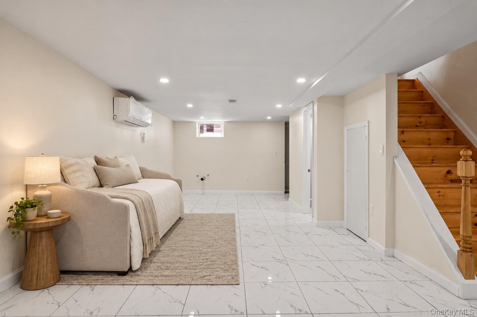 1302 E 223rd Street thumbnail 16