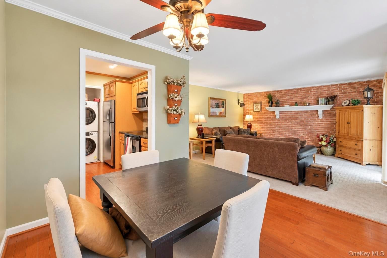 107 Richmond Boulevard Unit: 4B thumbnail 11