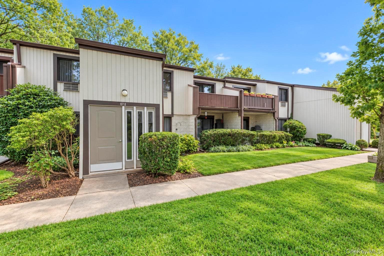 107 Richmond Boulevard Unit: 4B thumbnail 4