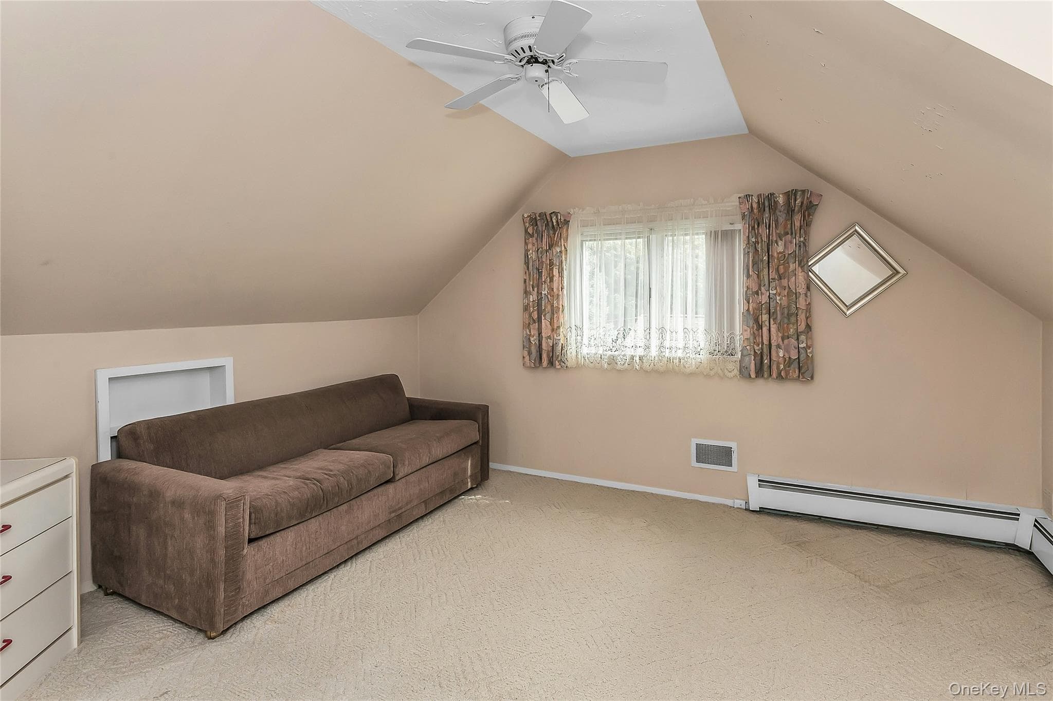 472 Chelsea Avenue thumbnail 18