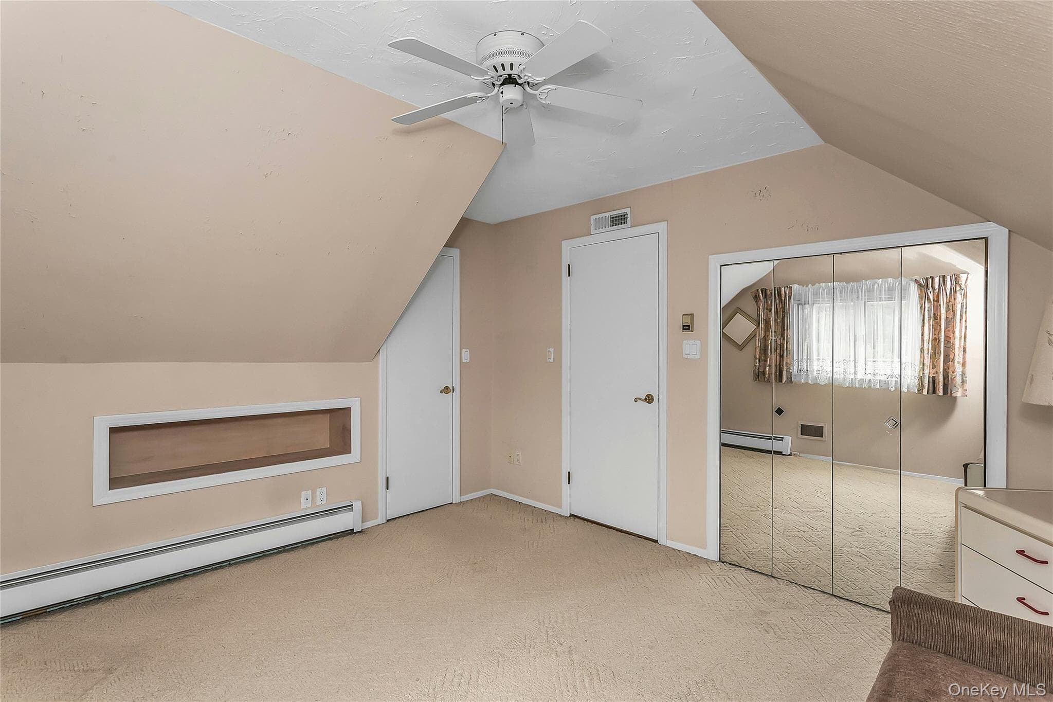472 Chelsea Avenue thumbnail 19