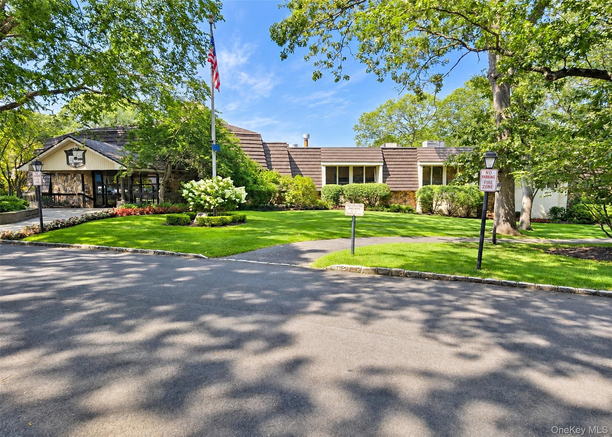 305 Brettonwoods Drive thumbnail 14