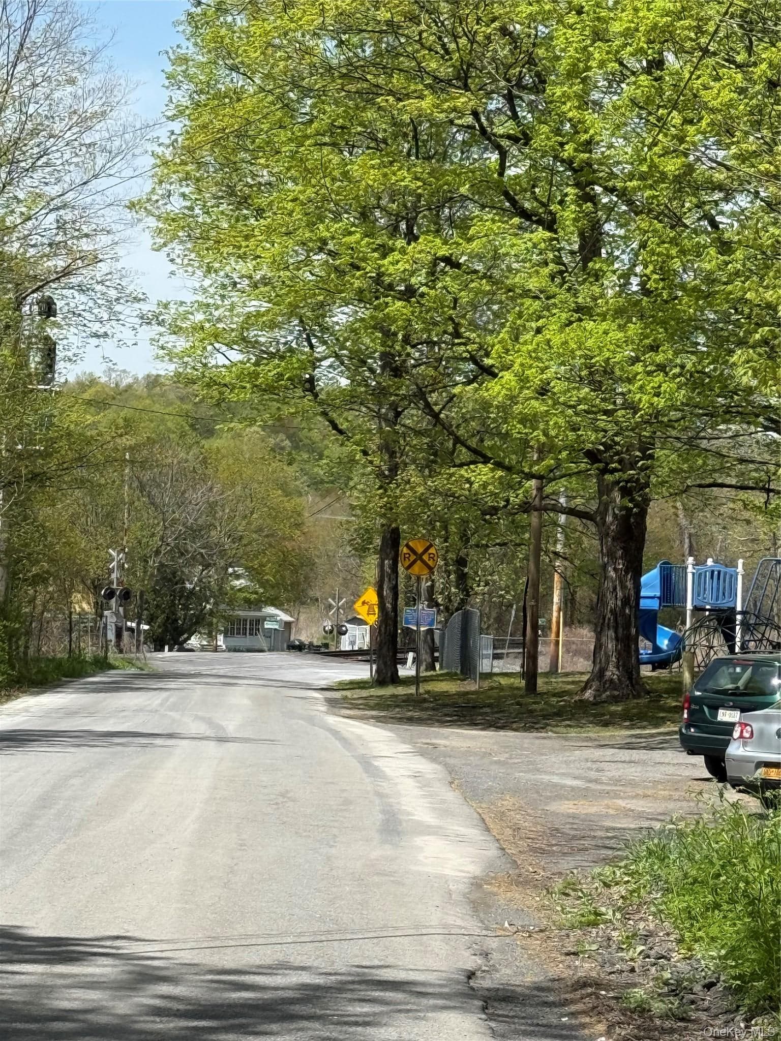 120 Floyd Ackert Road thumbnail 4