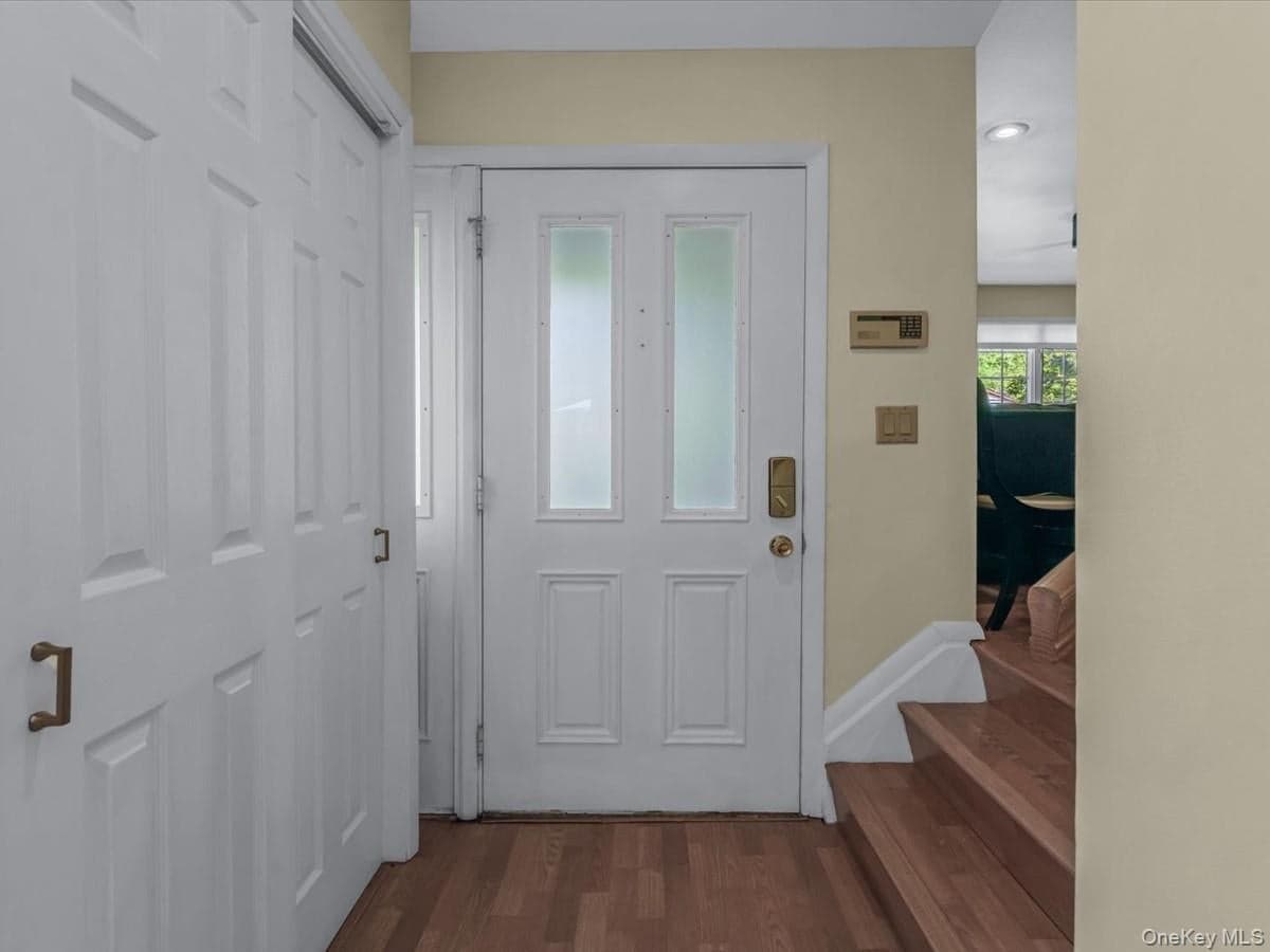 69 Roger Drive thumbnail 5
