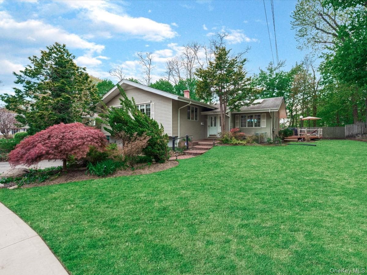 69 Roger Drive thumbnail 4