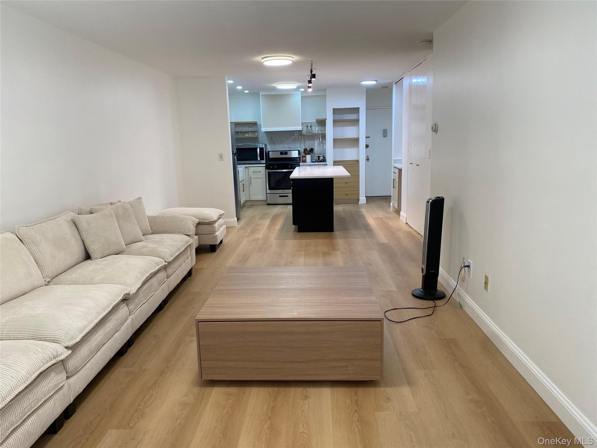 1230 Estates Lane Unit: 1136 thumbnail 3