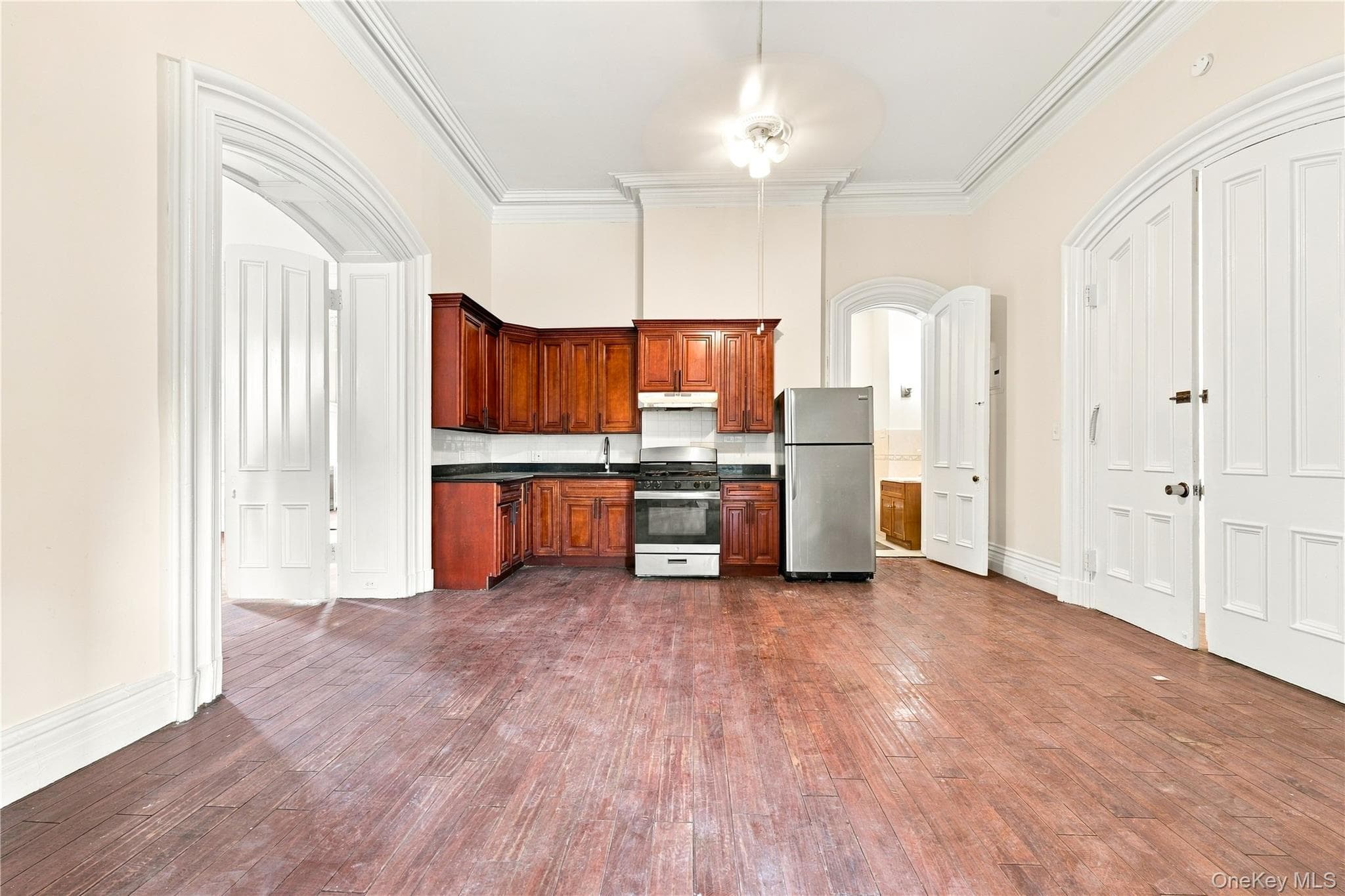 11-41 123rd Street thumbnail 15